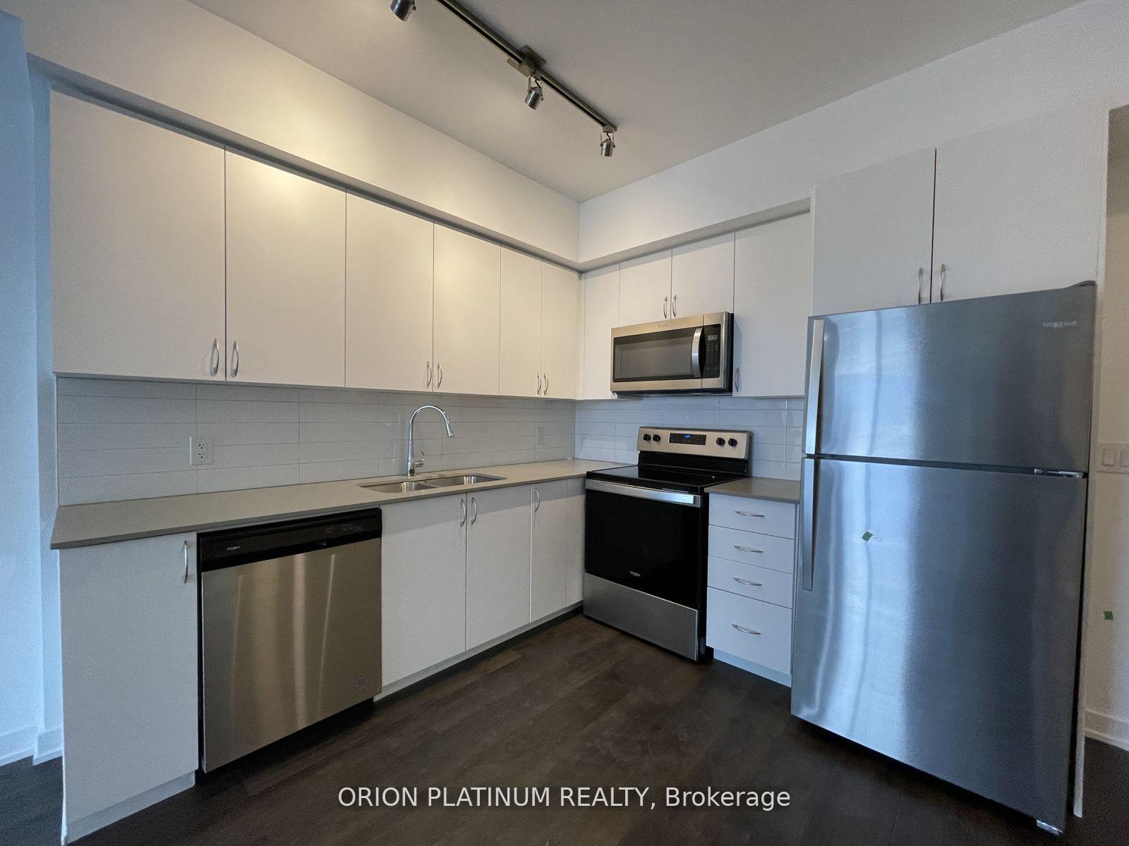 Photo 3 of Unit 604, 56 Lakeside Terrace, Barrie, Little Lake — HOMEH