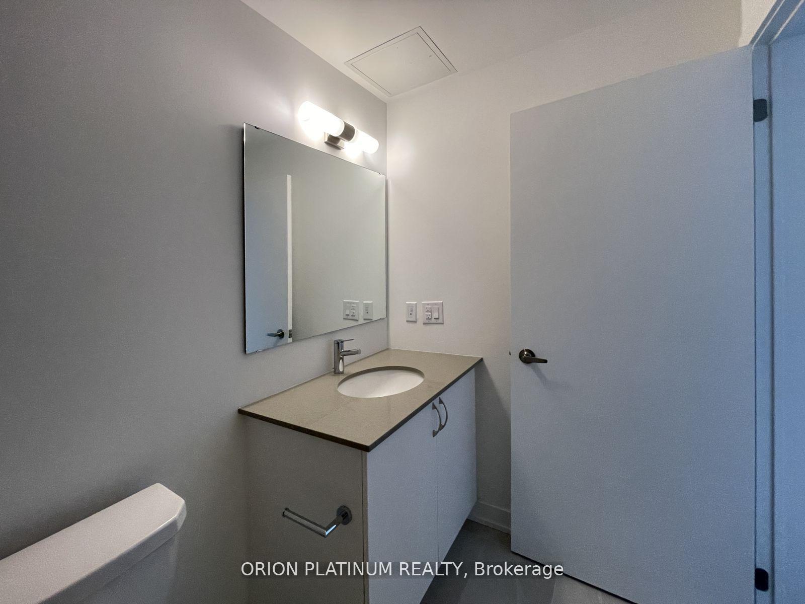 Photo 9 of Unit 604, 56 Lakeside Terrace, Barrie, Little Lake — HOMEH
