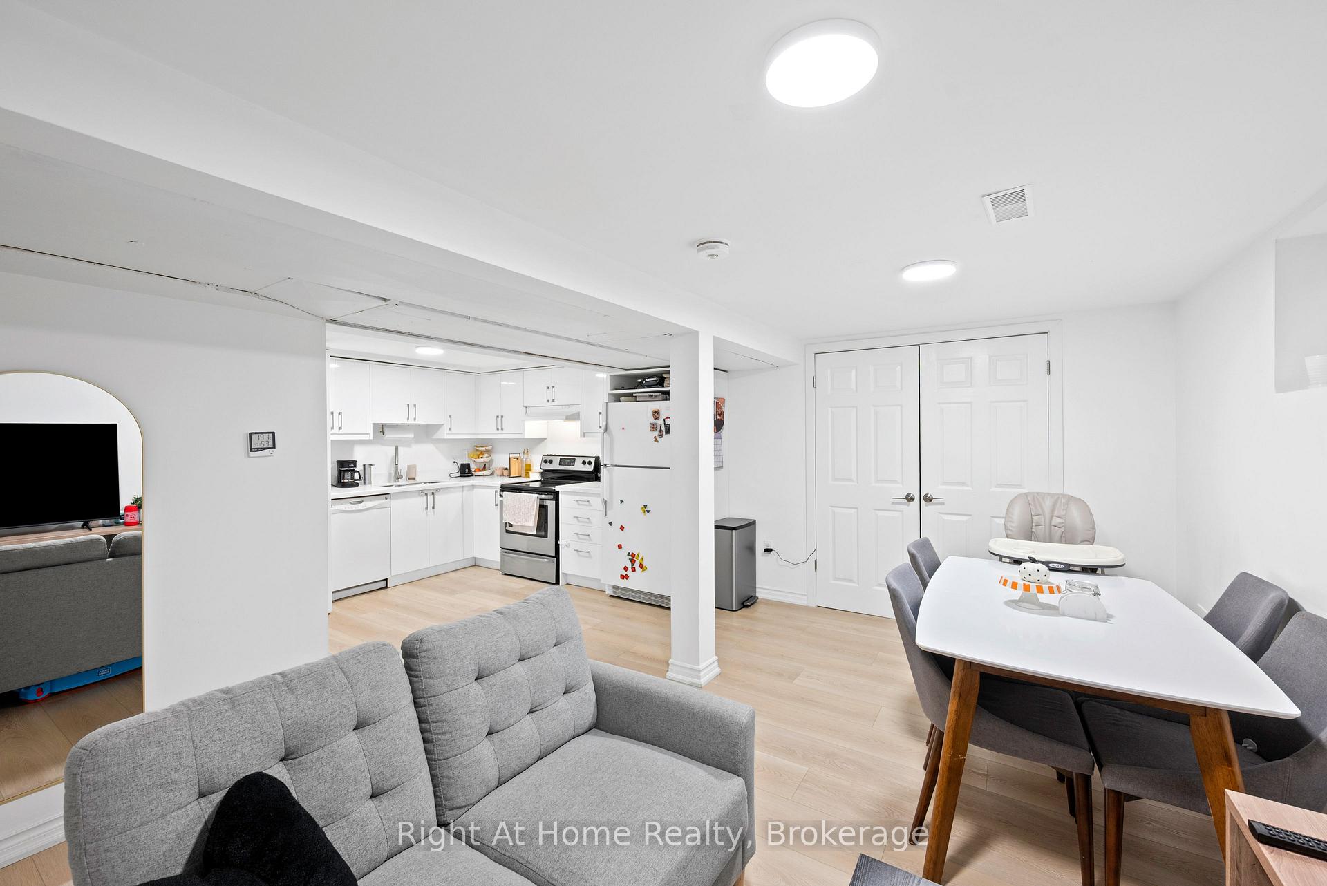 Photo 4 of Unit Basement, 7315 Freeman Street, Niagara Falls, Morrison — HOMEH