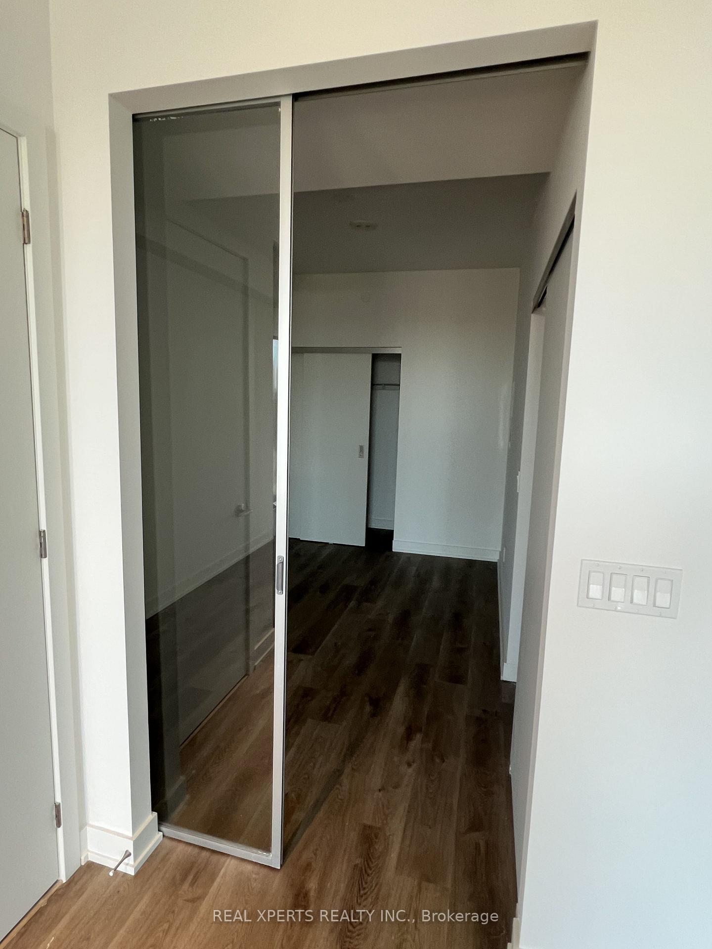 Photo 13 of Unit 2107, 91 John Street N, Hamilton, Beasley — HOMEH