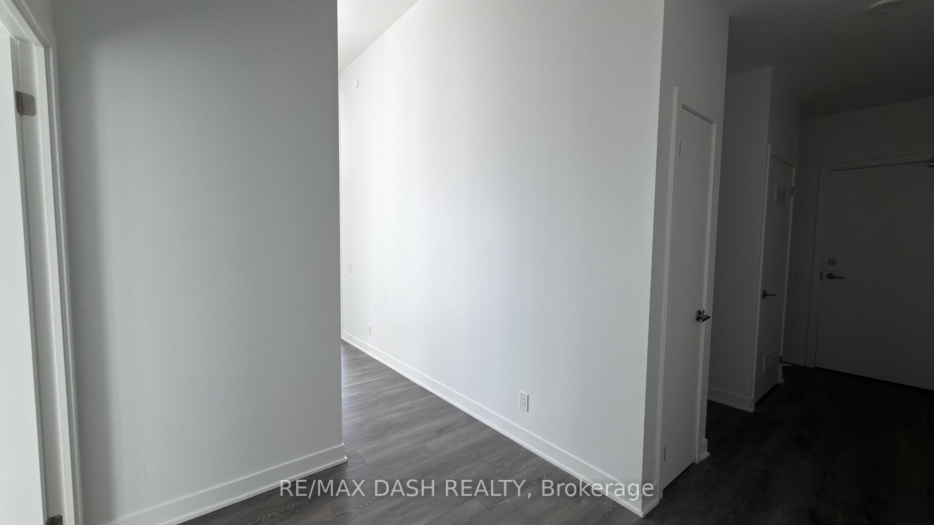 Photo 9 of Unit 904, 10 Flavelle Trail, Vaughan, Steeles West Industrial — HOMEH