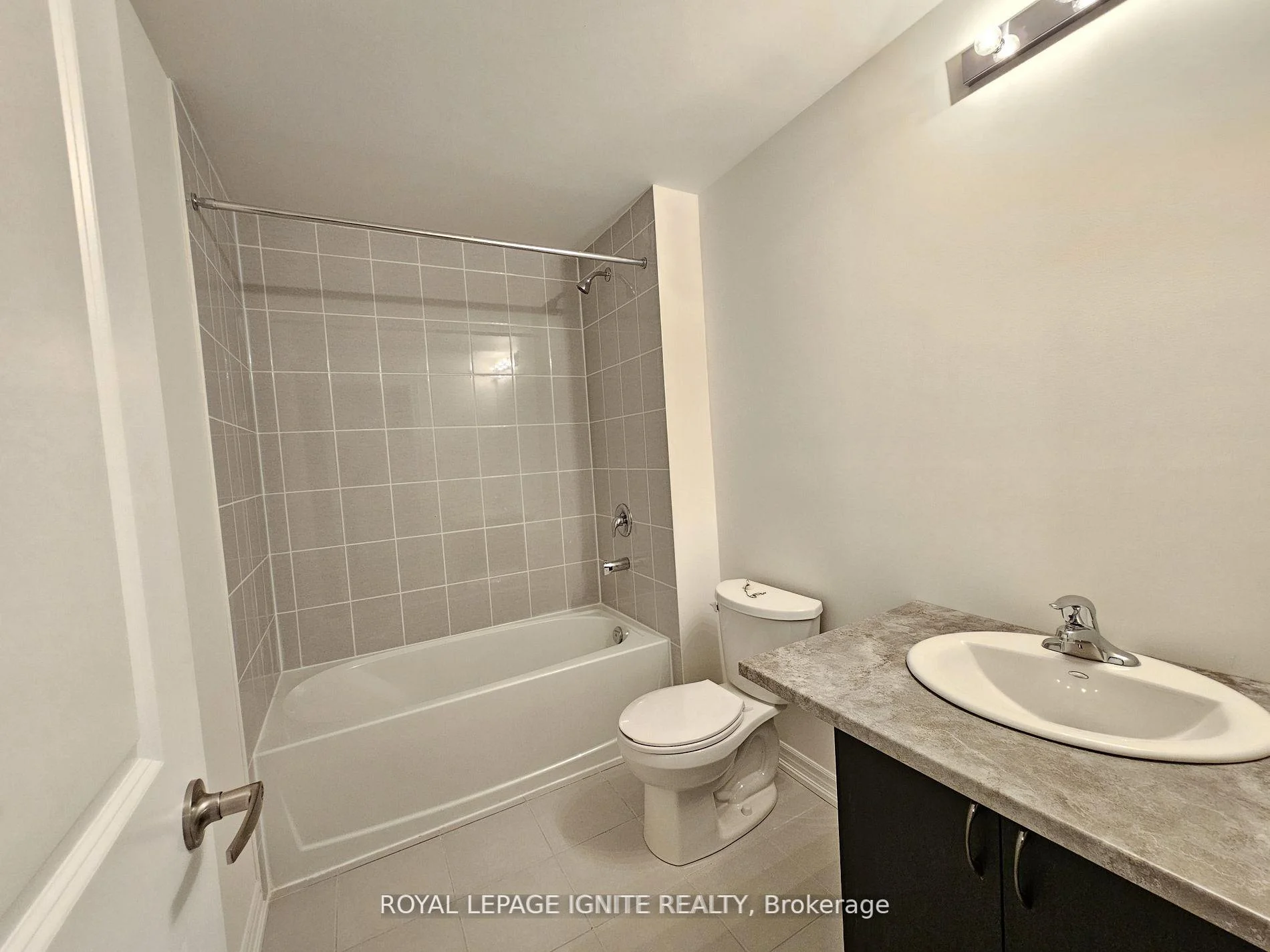 Photo 16 of Unit Basement, 47 Prudhoe Terrace, Barrie, Rural Barrie Southeast — HOMEH