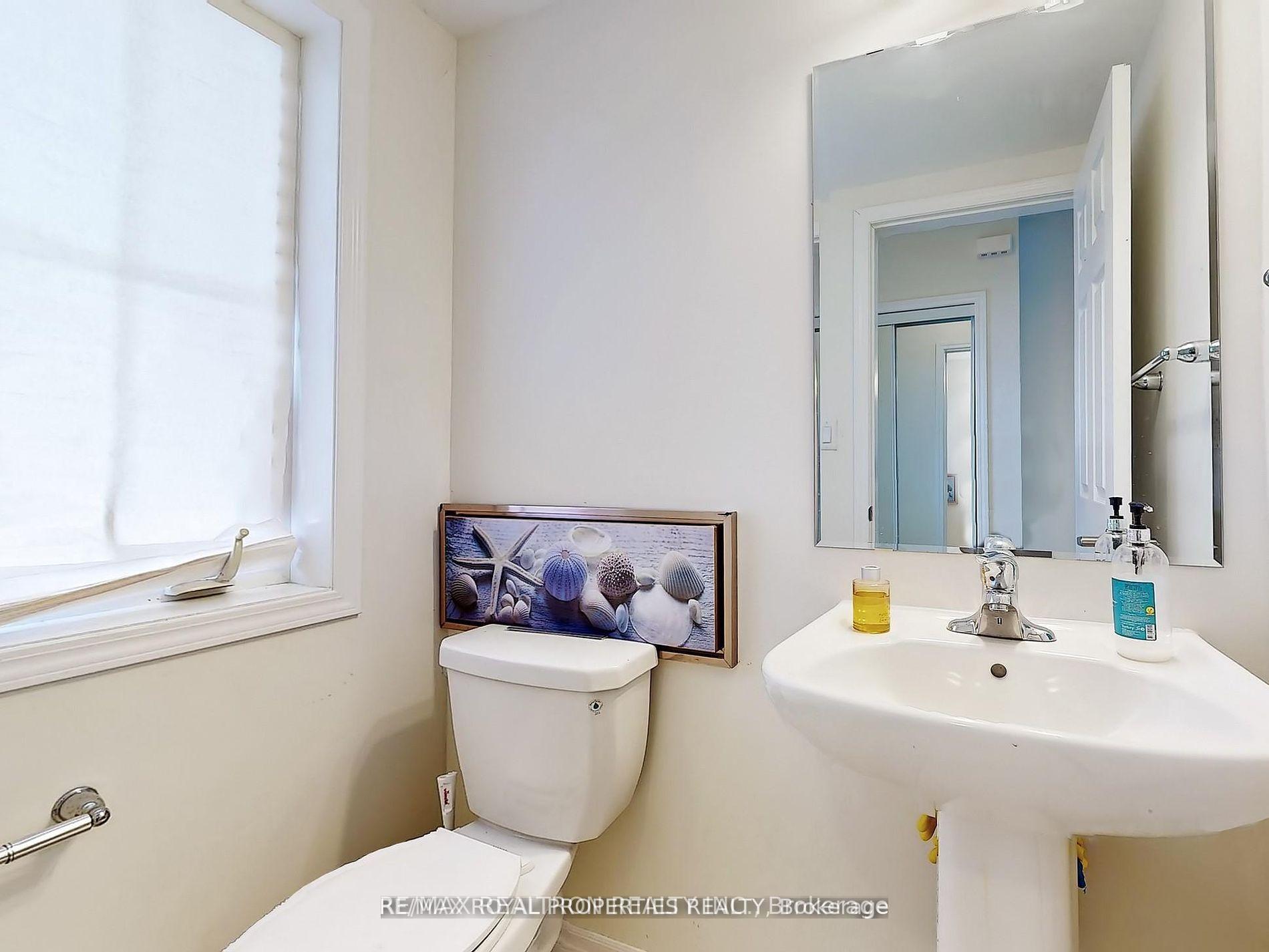 Photo 14 of 103 Westfield Drive, Whitby, Rural Whitby — HOMEH