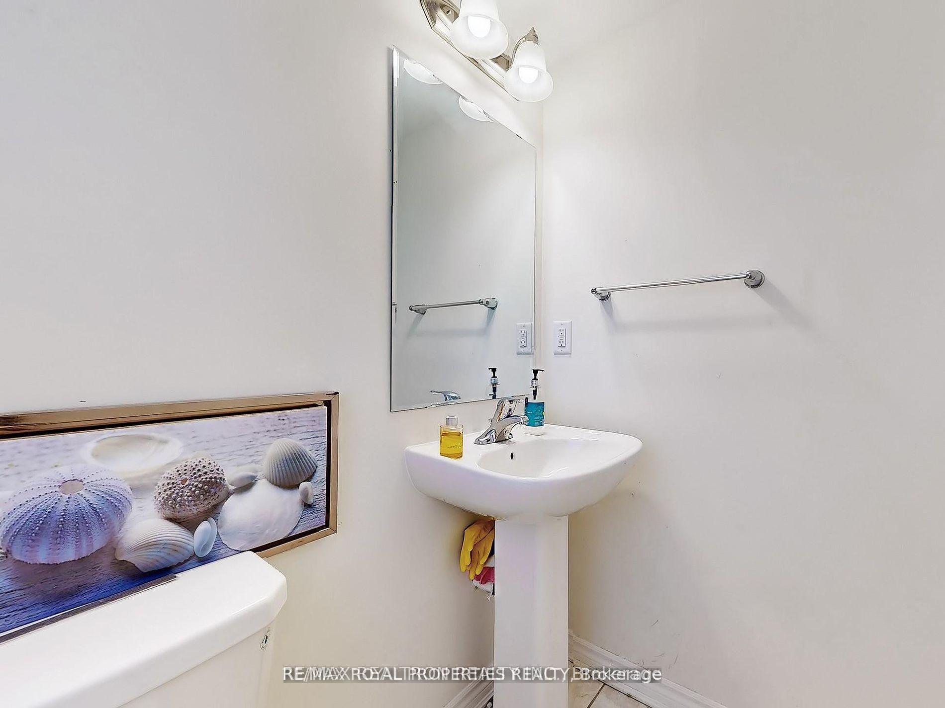Photo 15 of 103 Westfield Drive, Whitby, Rural Whitby — HOMEH