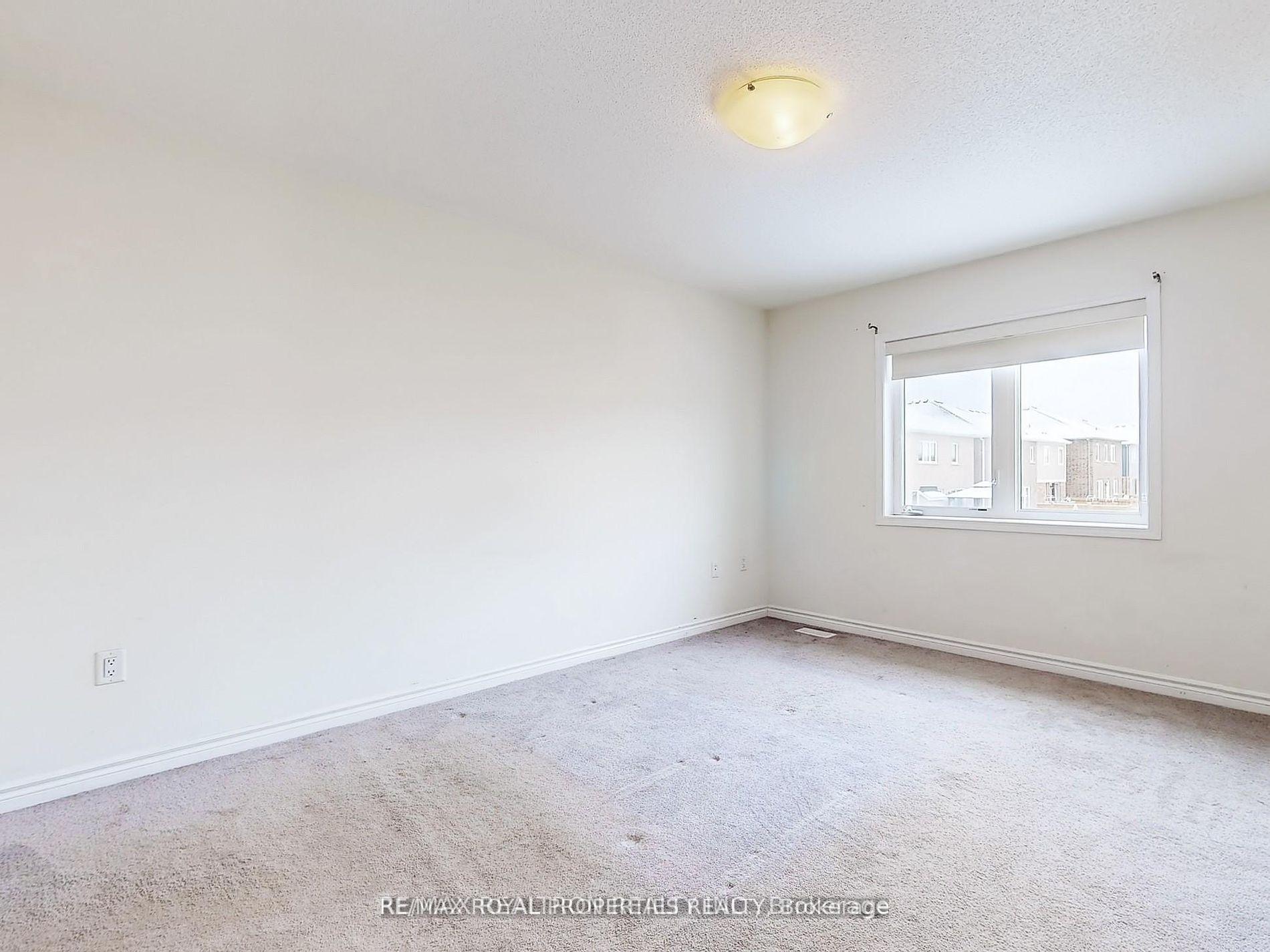 Photo 18 of 103 Westfield Drive, Whitby, Rural Whitby — HOMEH