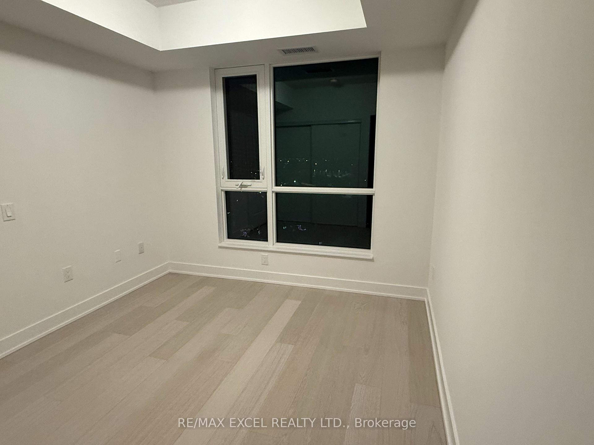 Photo 7 of Unit 1001, 204 Burnhamthorpe Road E, Mississauga, Mississauga Valleys — HOMEH