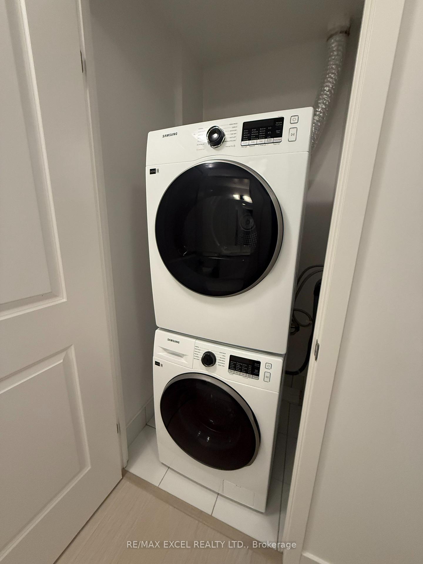 Photo 11 of Unit 1001, 204 Burnhamthorpe Road E, Mississauga, Mississauga Valleys — HOMEH