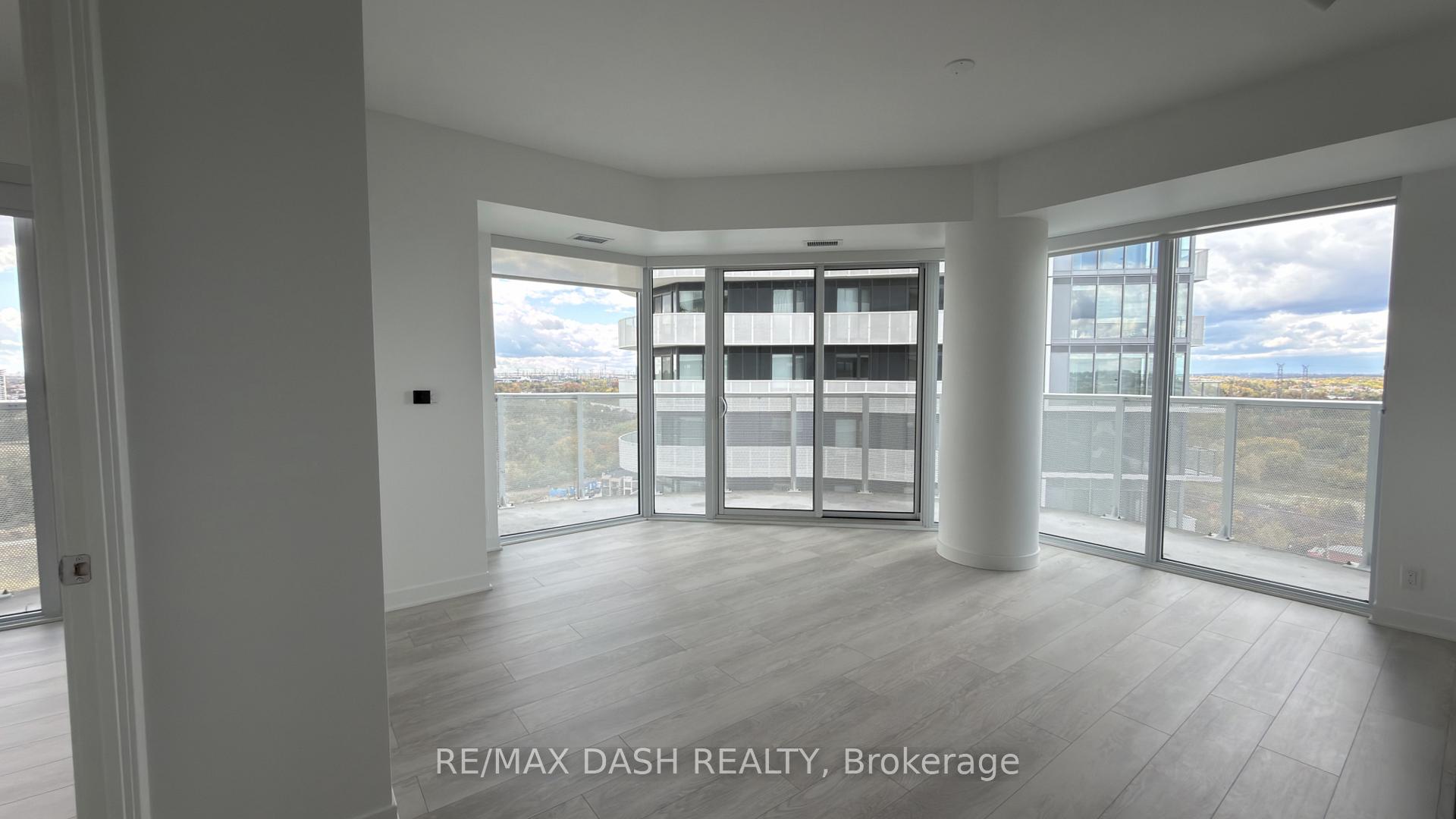 Photo 12 of Unit 1618, 6 Flavelle Trail, Vaughan, Steeles West Industrial — HOMEH