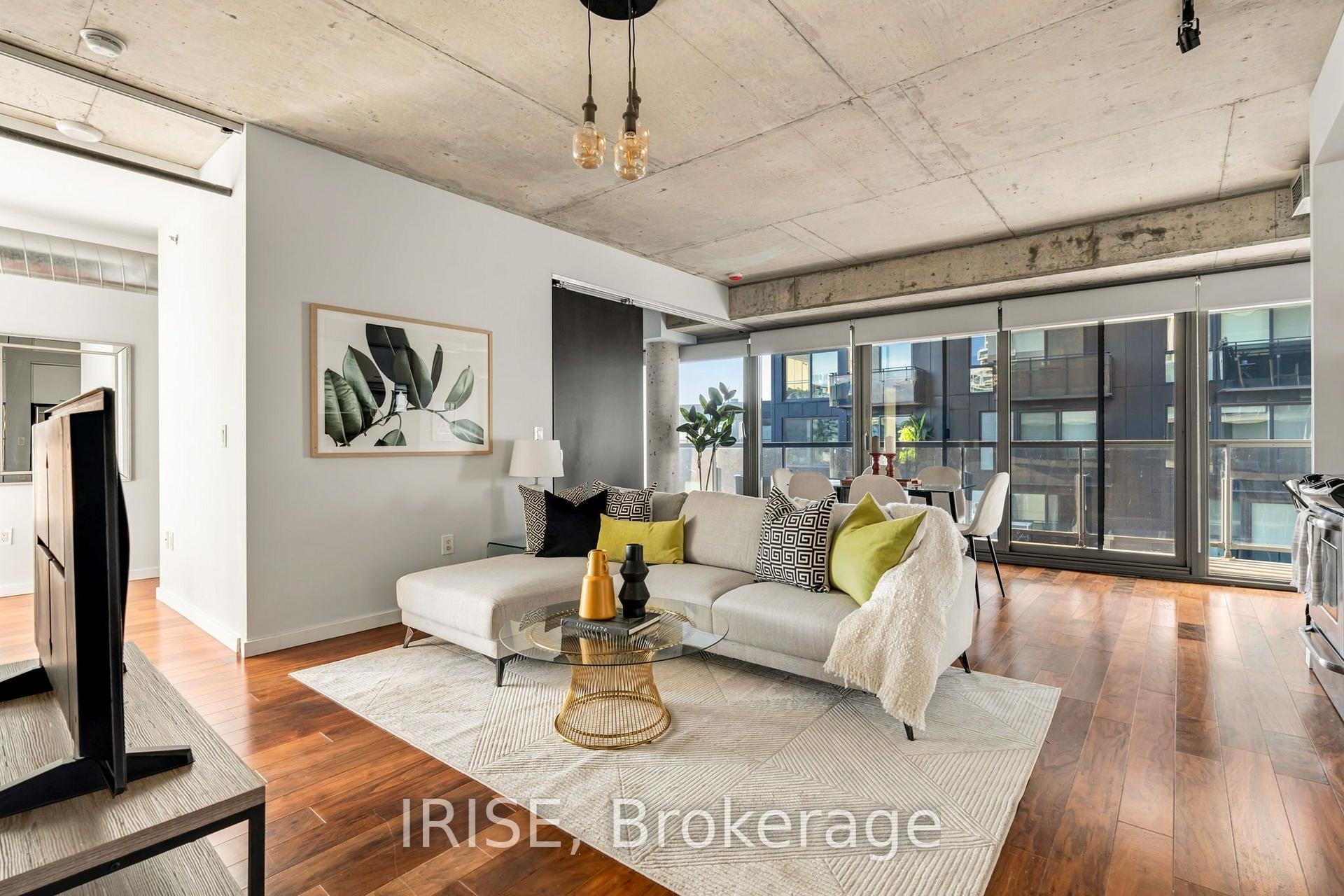 Photo 10 of Unit 918, 32 Trolley Crescent, Toronto, Moss Park — HOMEH