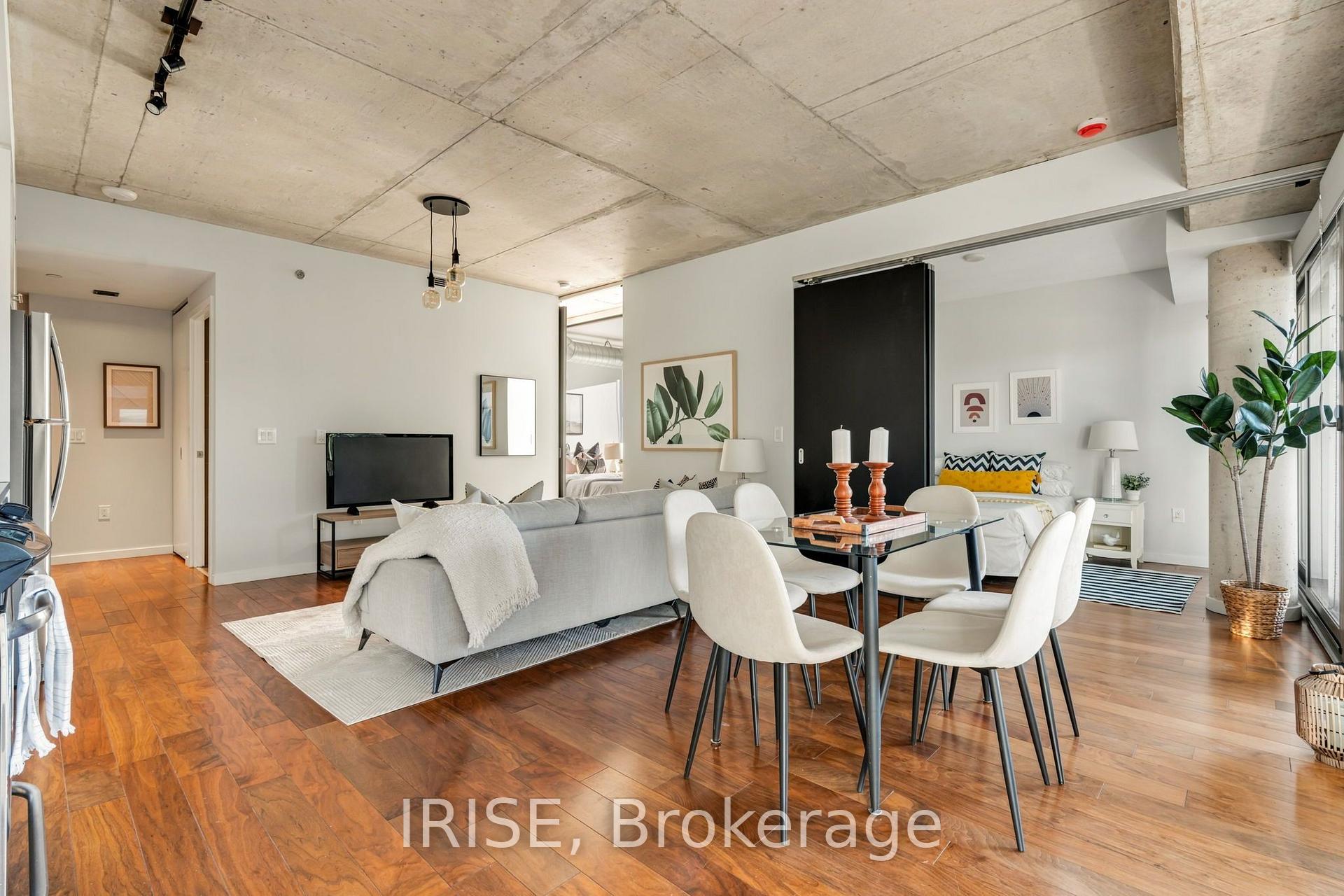 Photo 16 of Unit 918, 32 Trolley Crescent, Toronto, Moss Park — HOMEH