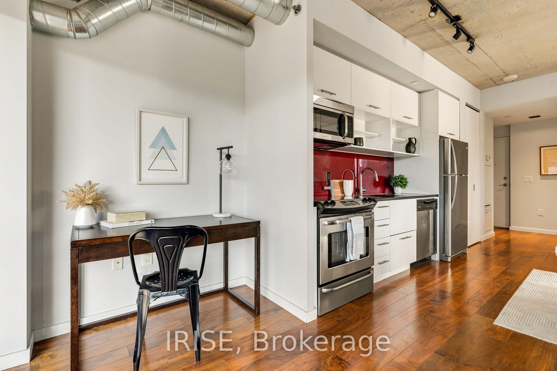 Photo 21 of Unit 918, 32 Trolley Crescent, Toronto, Moss Park — HOMEH