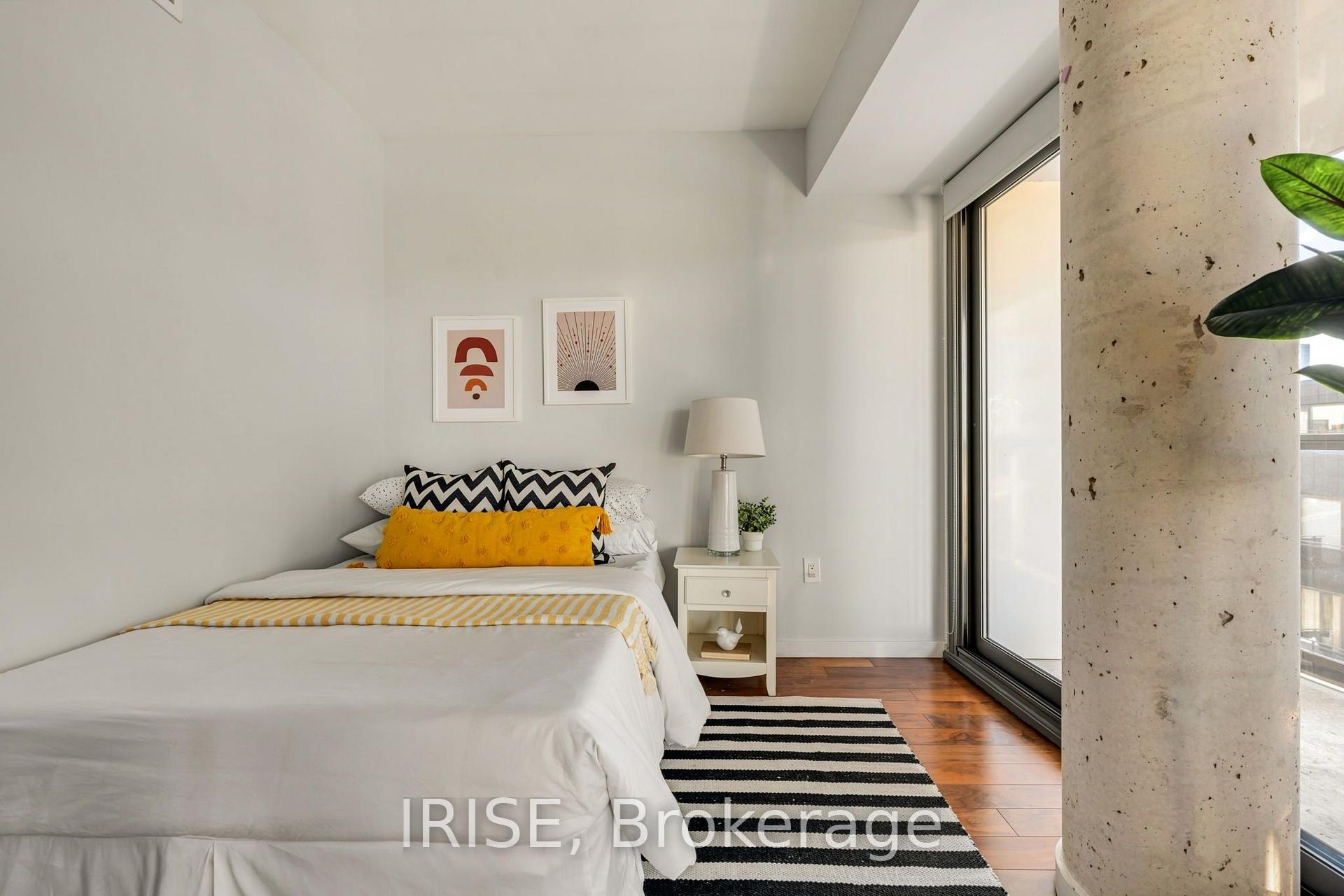 Photo 23 of Unit 918, 32 Trolley Crescent, Toronto, Moss Park — HOMEH