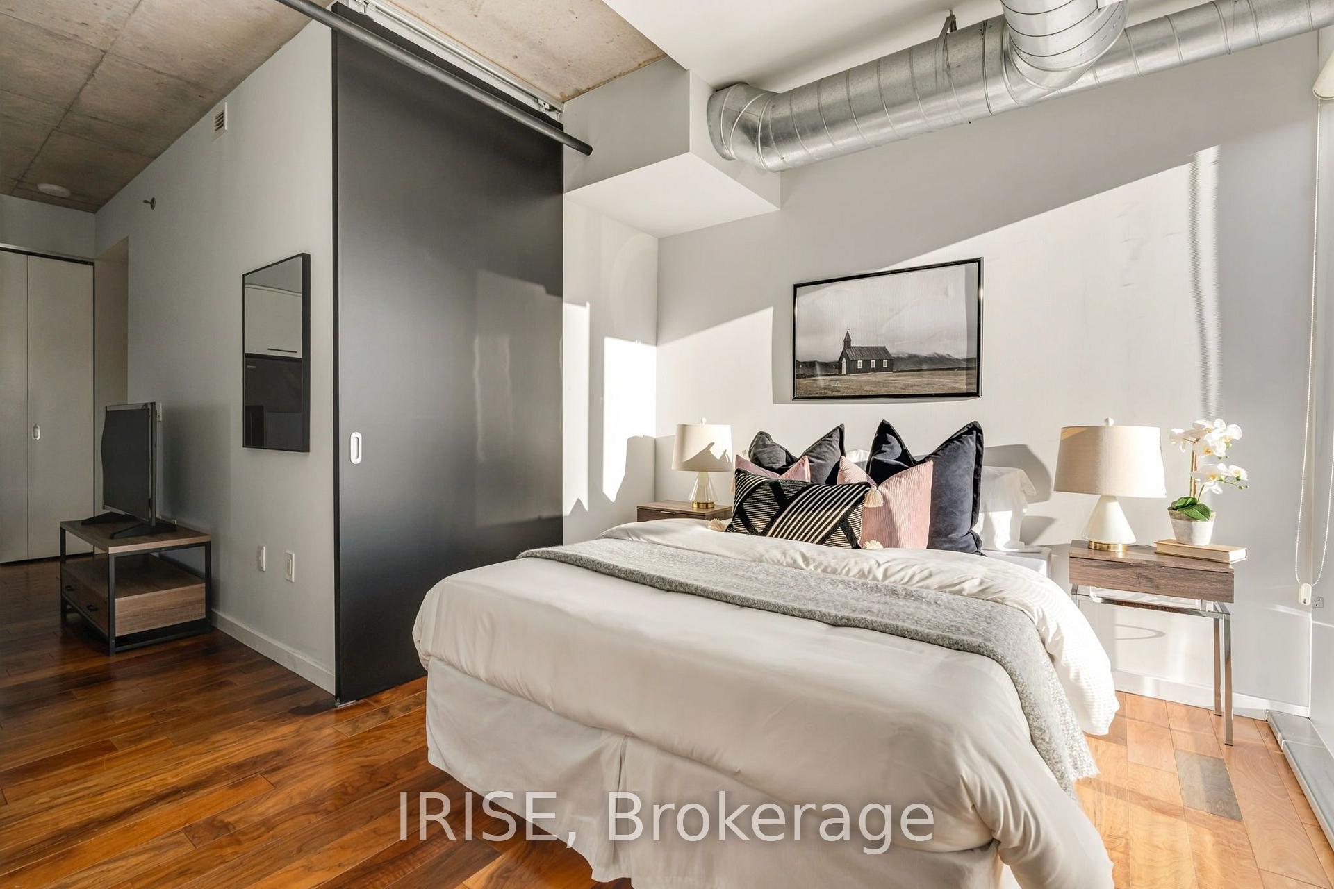 Photo 26 of Unit 918, 32 Trolley Crescent, Toronto, Moss Park — HOMEH