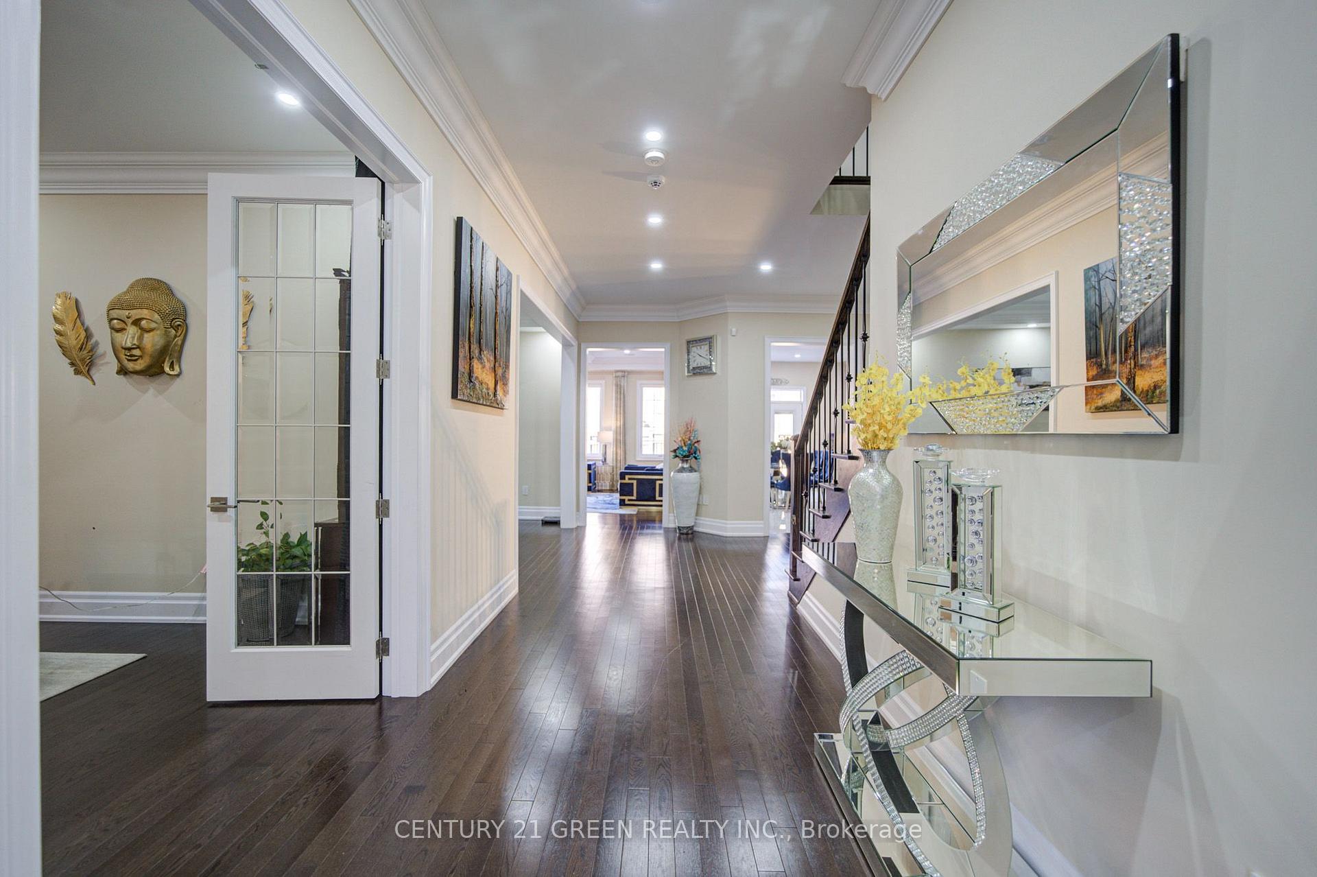 Photo 9 of 6 Hackwood Heights, Brampton, Northwest Brampton — HOMEH