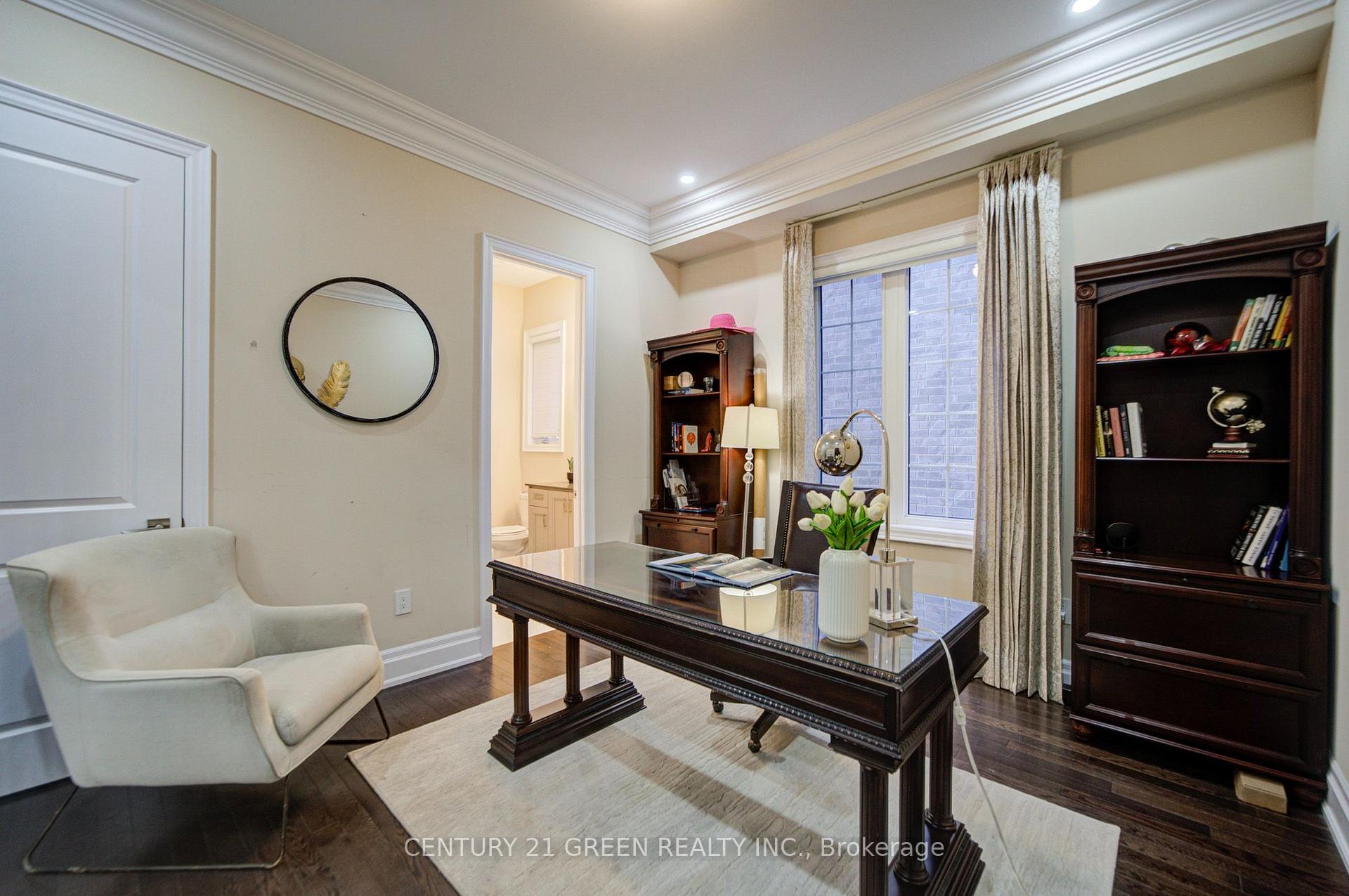 Photo 10 of 6 Hackwood Heights, Brampton, Northwest Brampton — HOMEH
