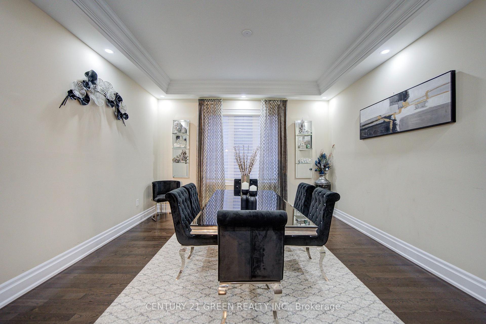 Photo 12 of 6 Hackwood Heights, Brampton, Northwest Brampton — HOMEH