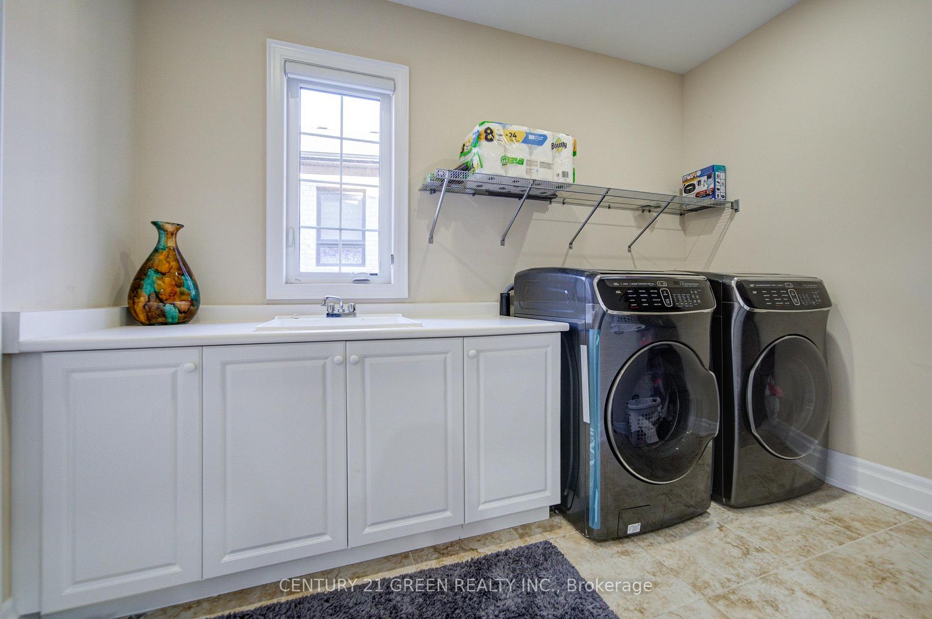 Photo 27 of 6 Hackwood Heights, Brampton, Northwest Brampton — HOMEH