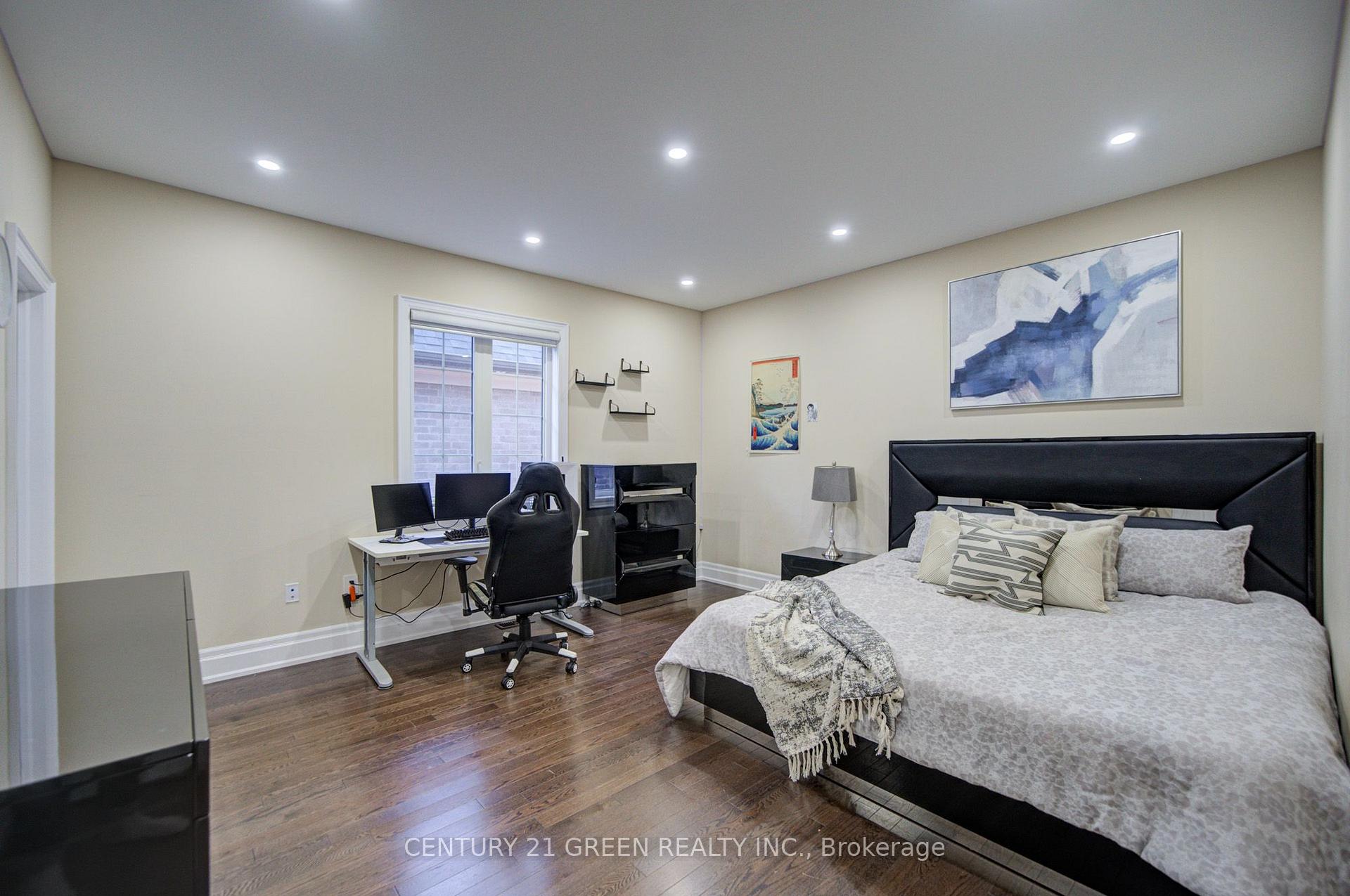 Photo 37 of 6 Hackwood Heights, Brampton, Northwest Brampton — HOMEH