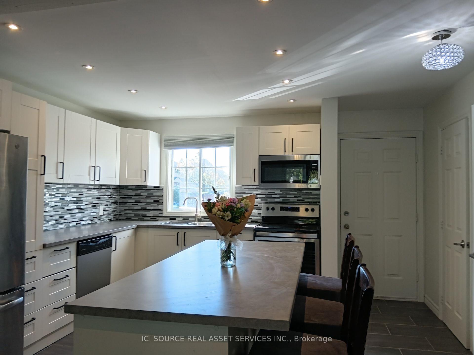 Photo 1 of Unit 95, 8141 Coventry Road, Niagara Falls, West Wood — HOMEH