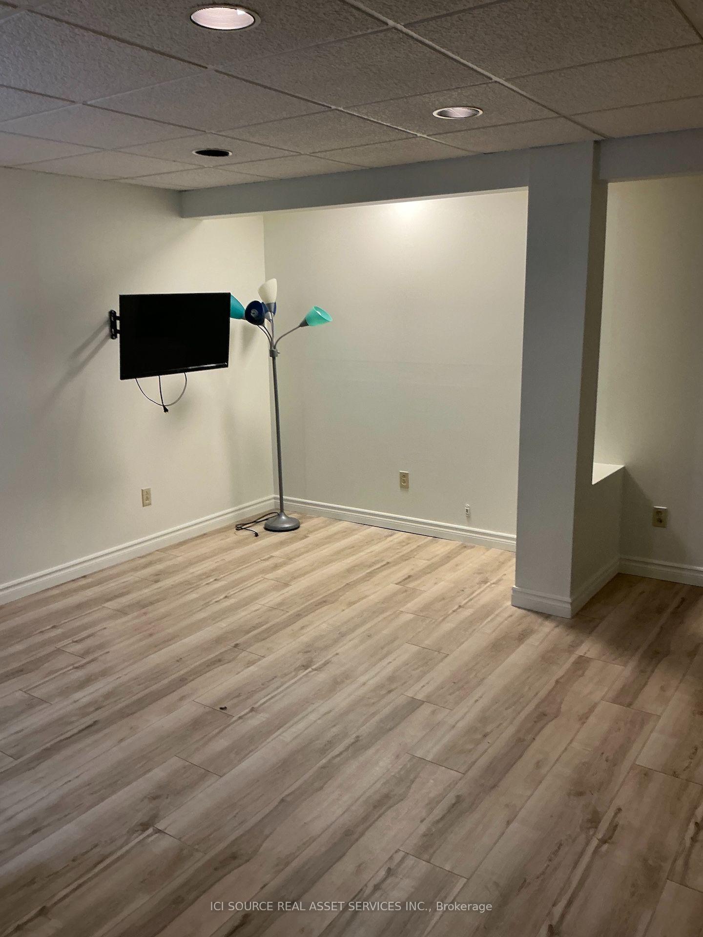 Photo 2 of Unit 95, 8141 Coventry Road, Niagara Falls, West Wood — HOMEH