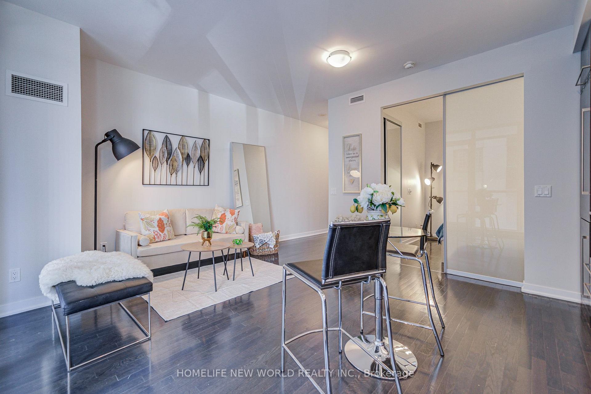 Photo 11 of 770 Bay Street, Toronto, Bay Street Corridor — HOMEH