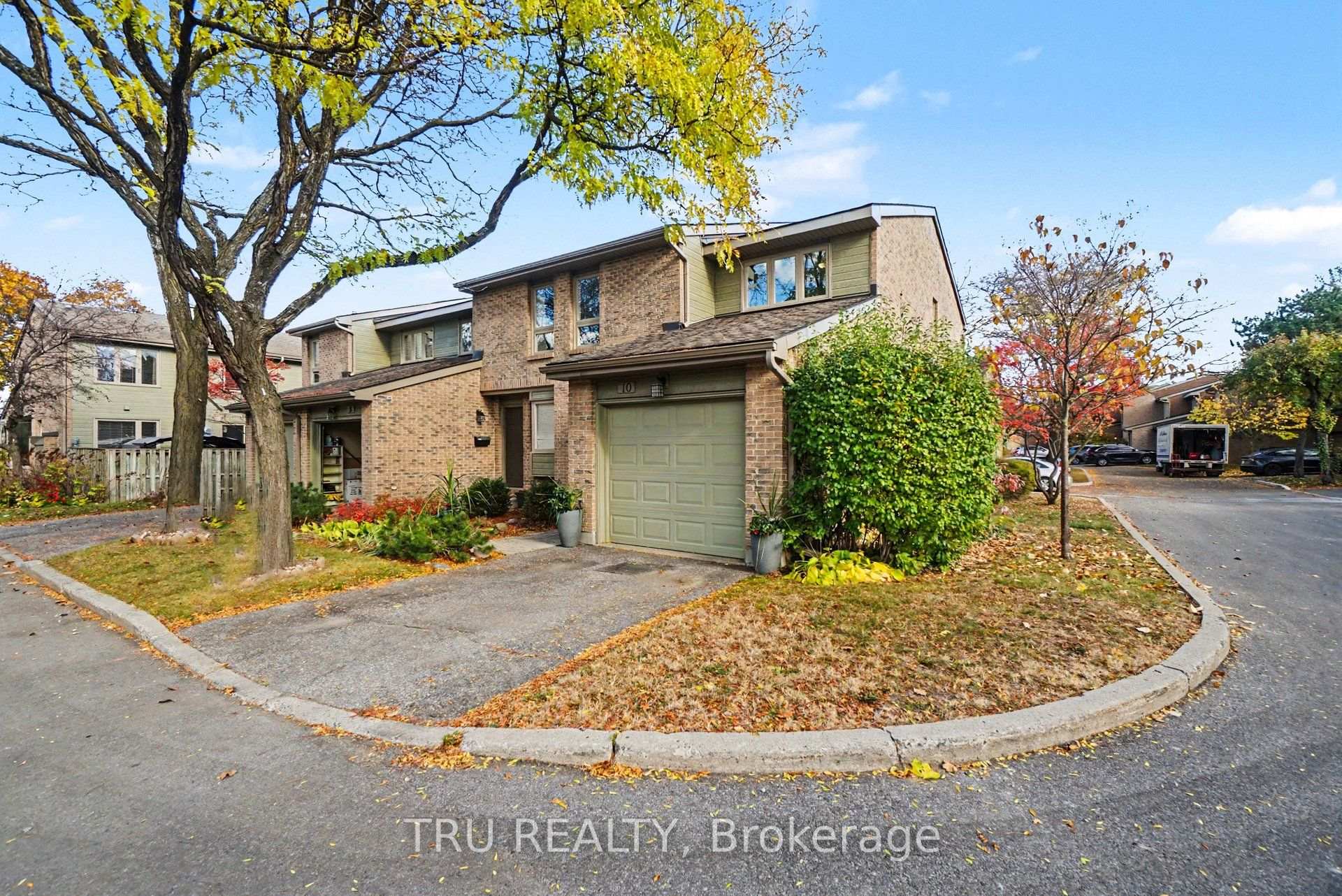 Photo 2 of Unit 10, 710 Coronation Avenue, Ottawa, Riverview Park — HOMEH