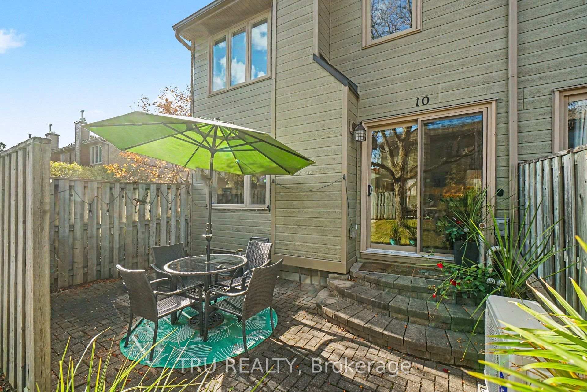 Photo 30 of Unit 10, 710 Coronation Avenue, Ottawa, Riverview Park — HOMEH