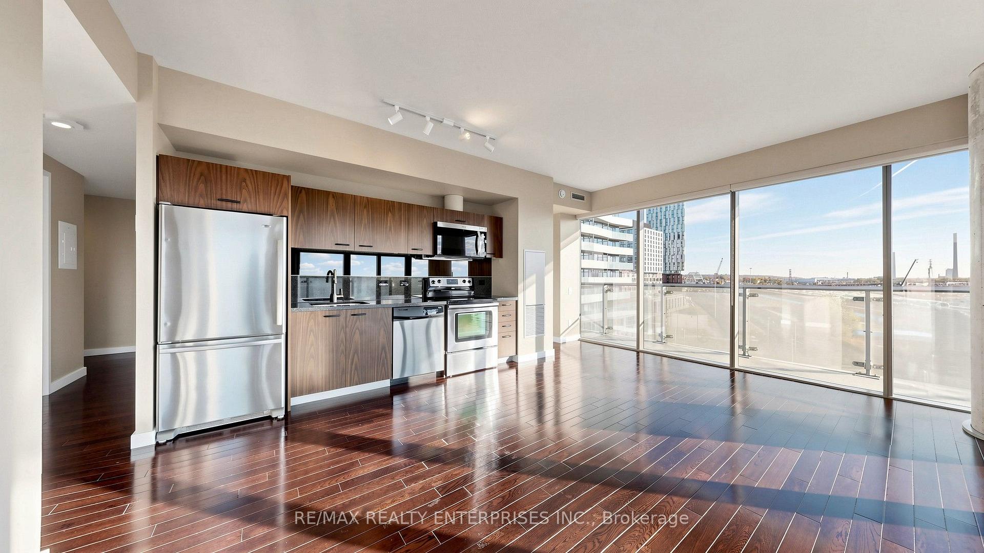 Photo 6 of Unit 606, 70 Distillery Lane, Toronto, Waterfront Communities — HOMEH