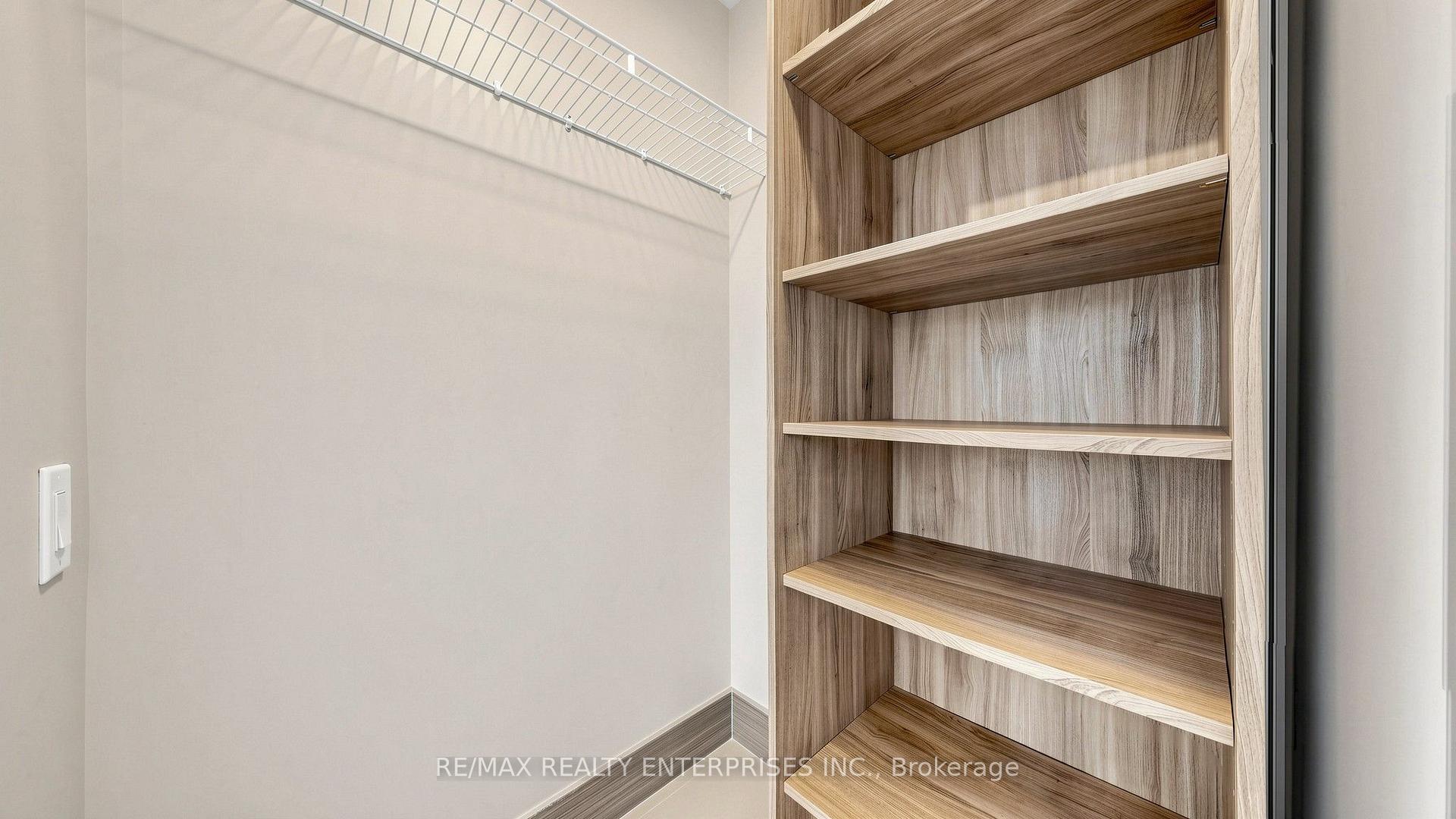 Photo 10 of Unit 606, 70 Distillery Lane, Toronto, Waterfront Communities — HOMEH