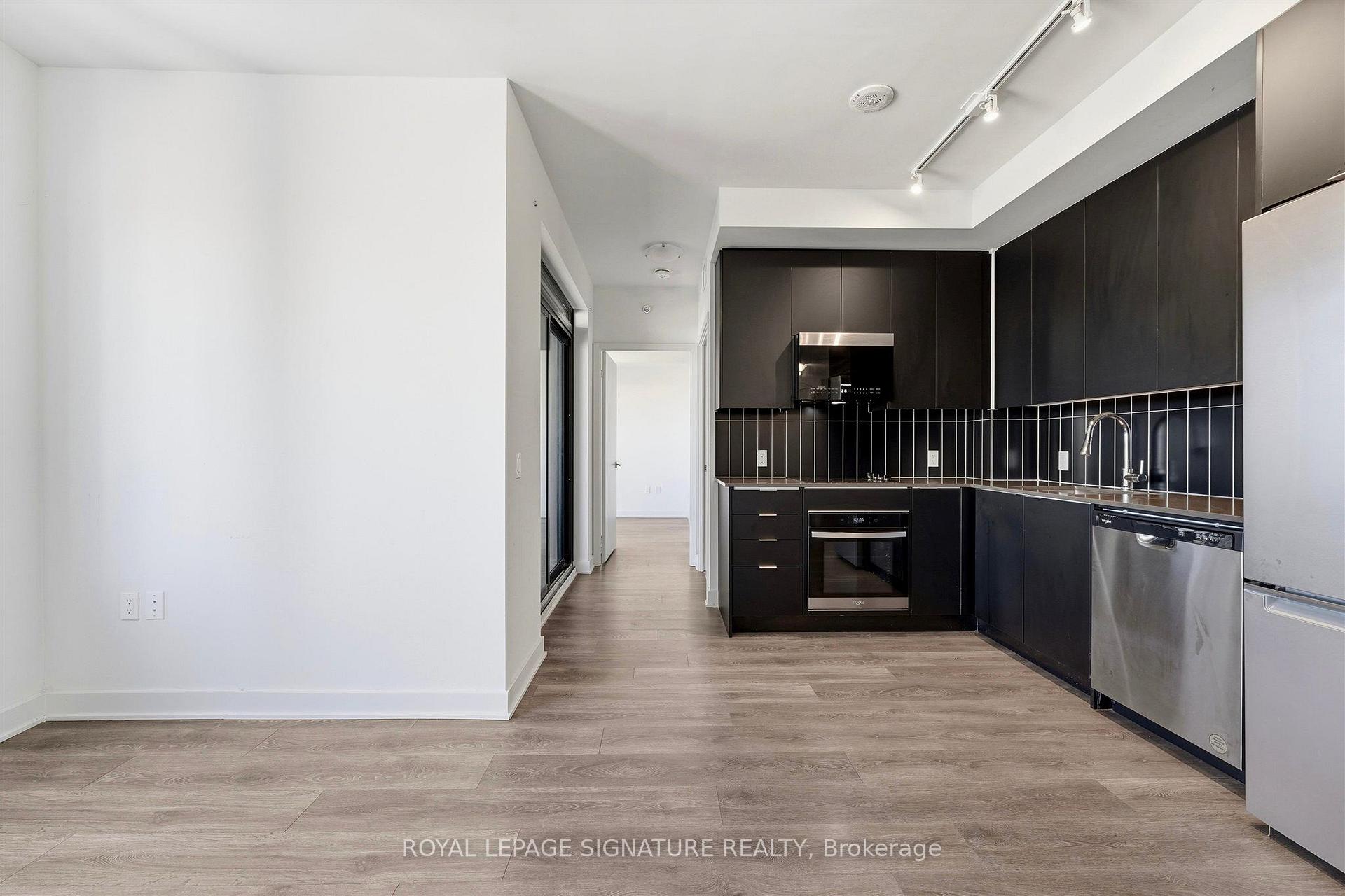 Photo 8 of Unit 2805, 2920 Highway 7 Road, Vaughan, Concord — HOMEH