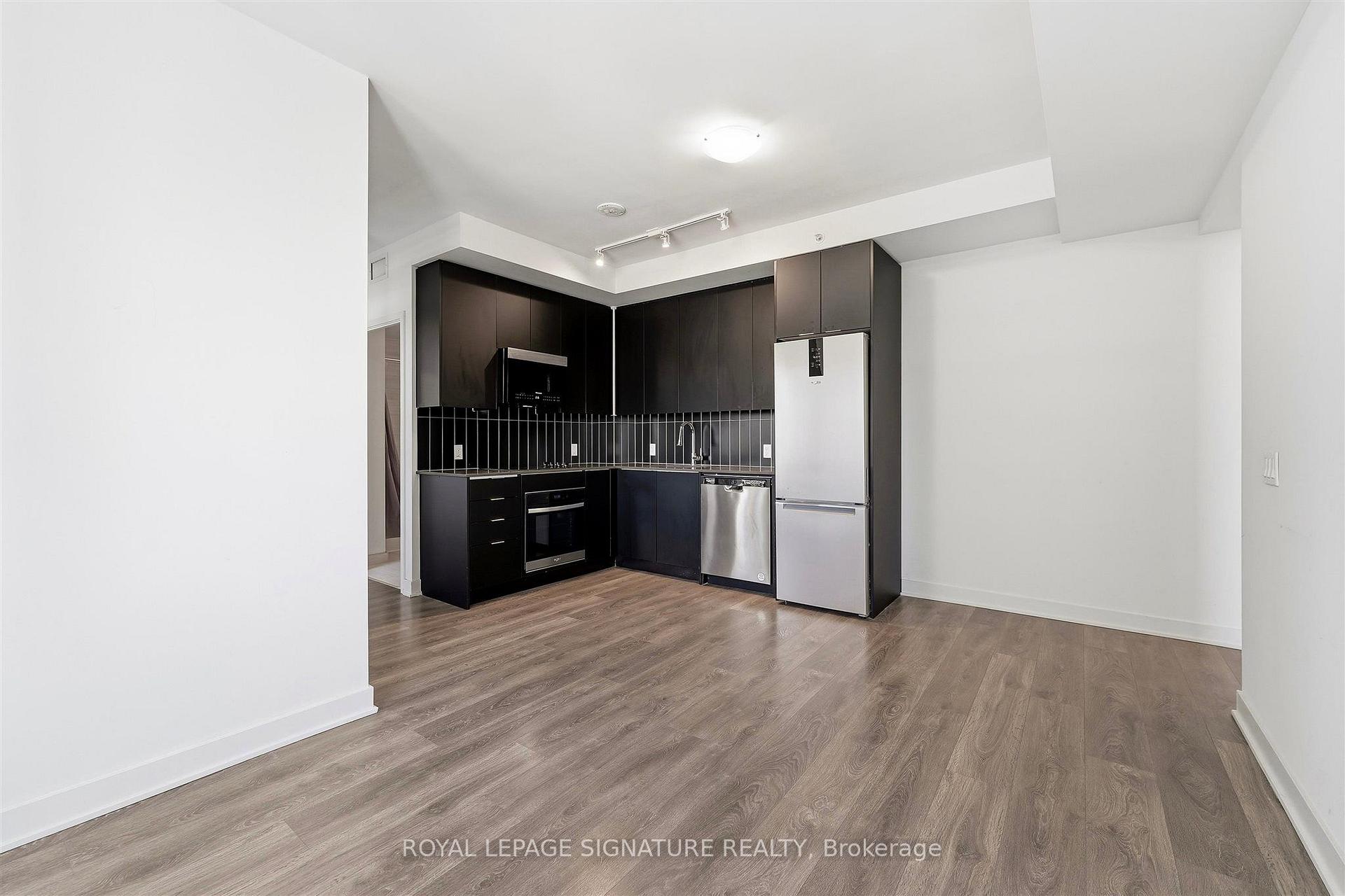 Photo 9 of Unit 2805, 2920 Highway 7 Road, Vaughan, Concord — HOMEH