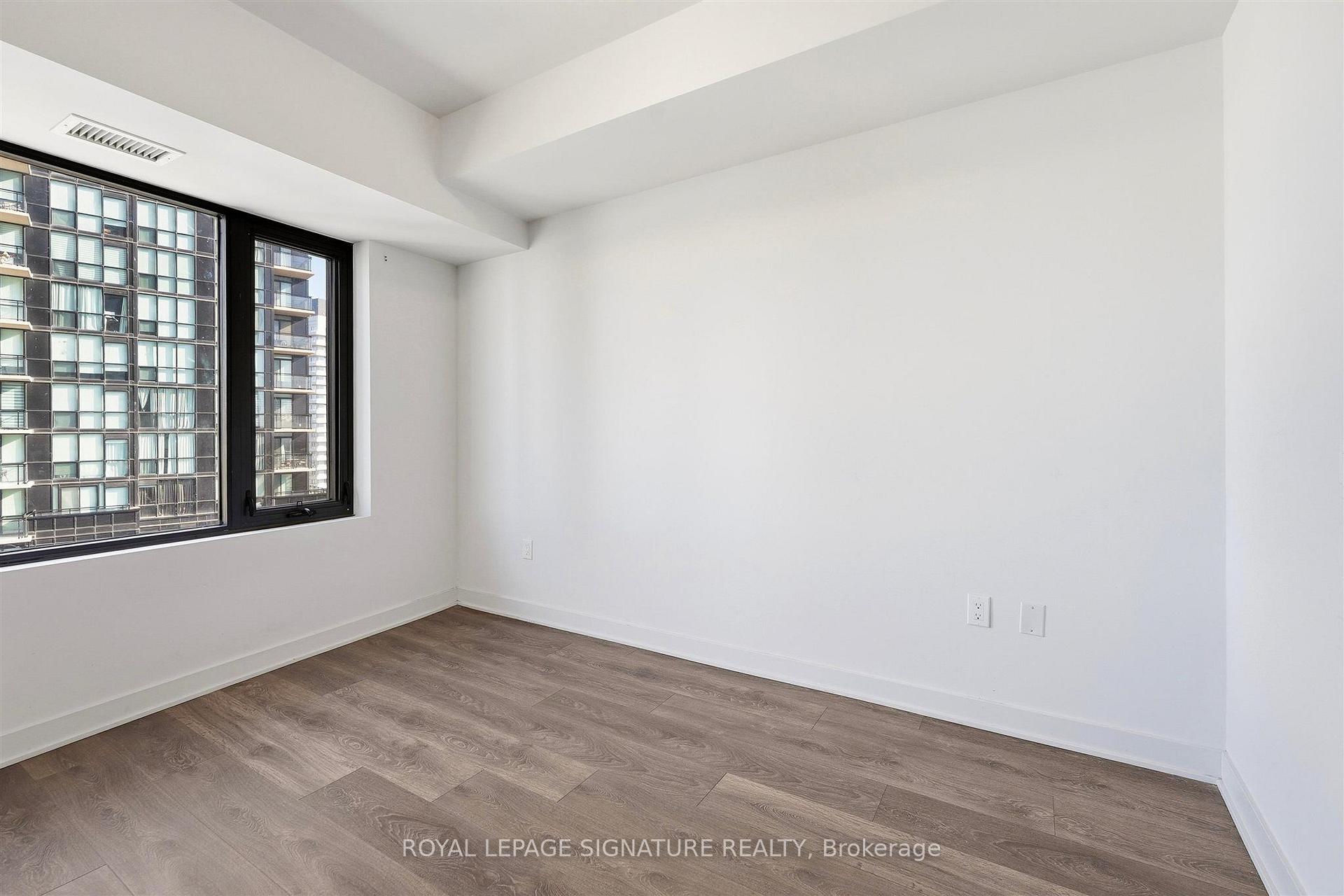 Photo 15 of Unit 2805, 2920 Highway 7 Road, Vaughan, Concord — HOMEH