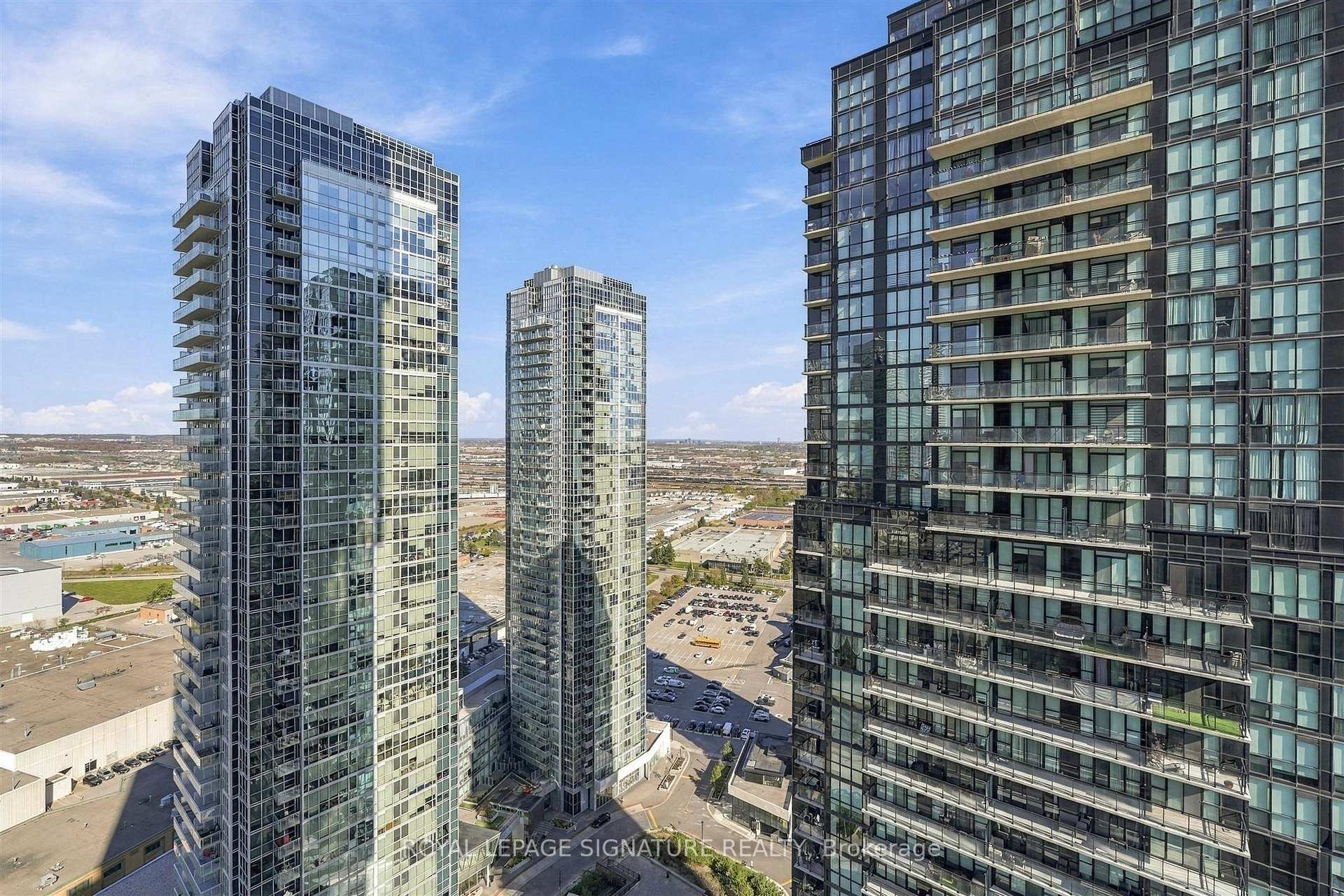 Photo 27 of Unit 2805, 2920 Highway 7 Road, Vaughan, Concord — HOMEH