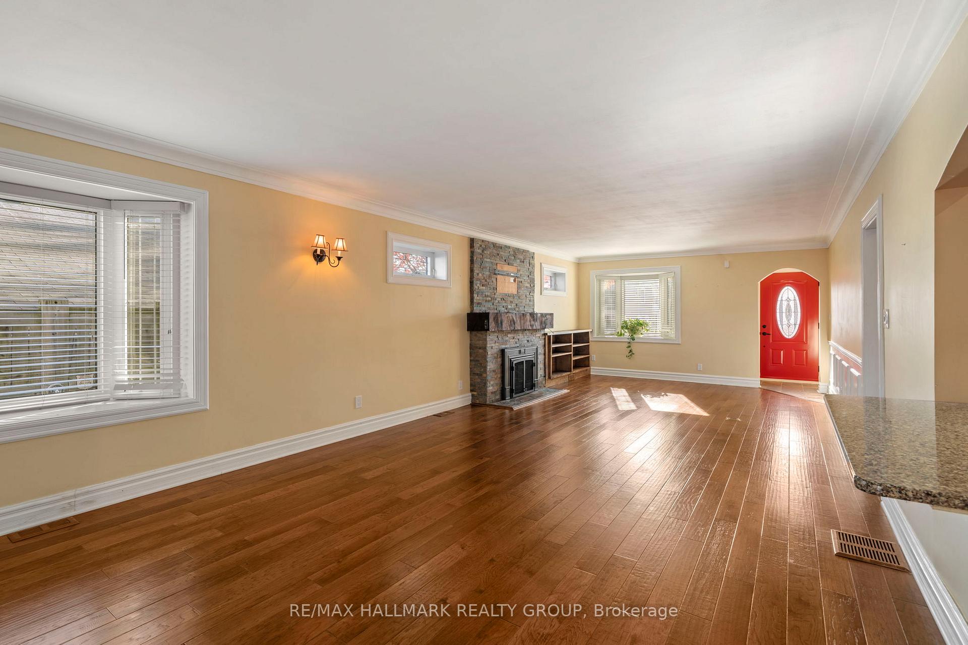 Photo 6 of 51 North Augusta Road, Brockville, Brockville — HOMEH