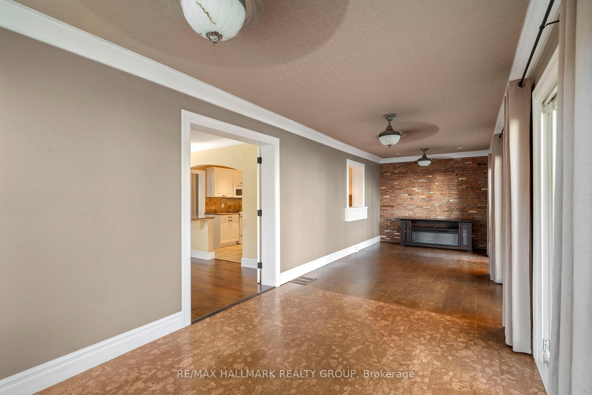 Photo 11 of 51 North Augusta Road, Brockville, Brockville — HOMEH