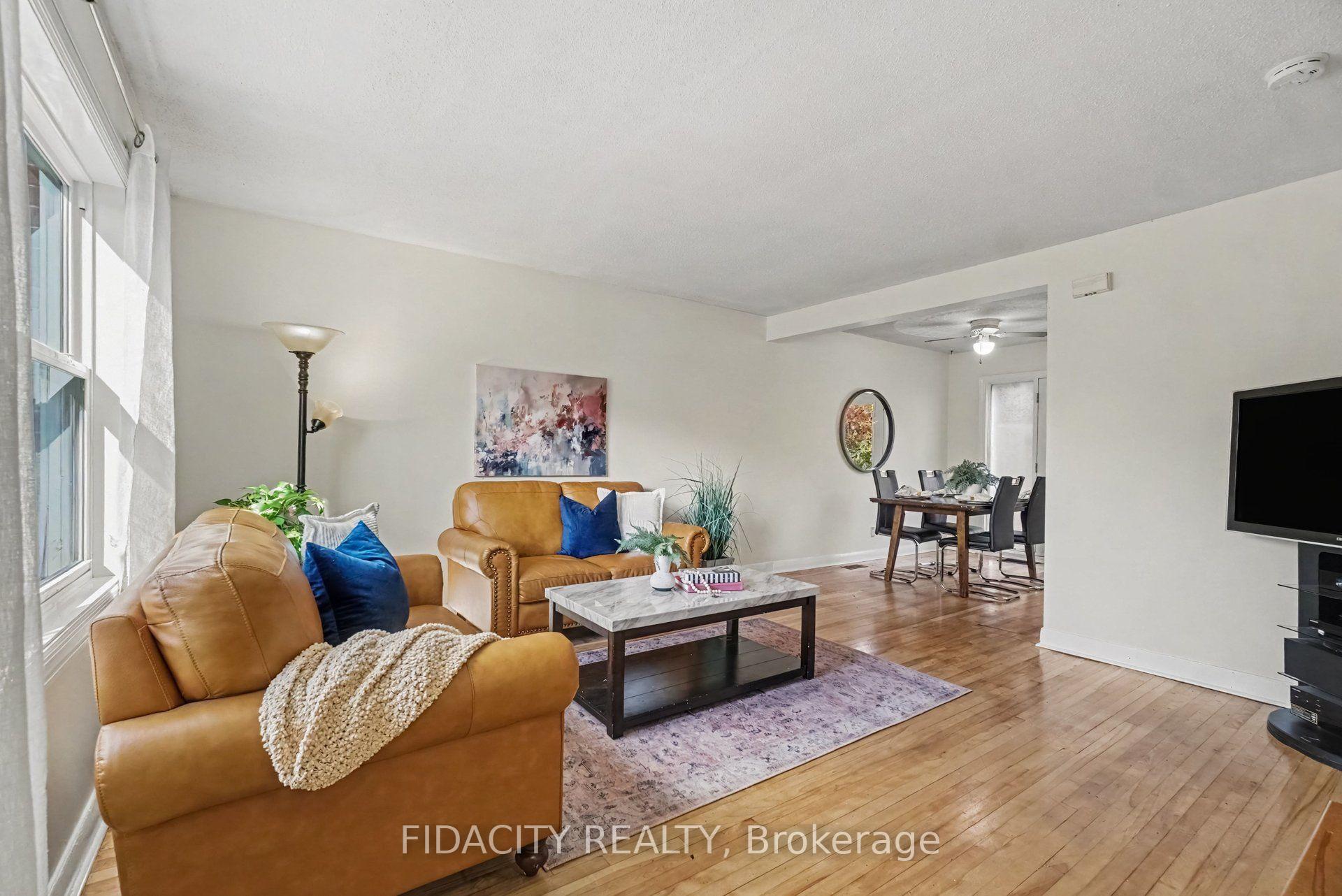 Photo 7 of 1047 Hollington Street, Ottawa, Carlington — HOMEH