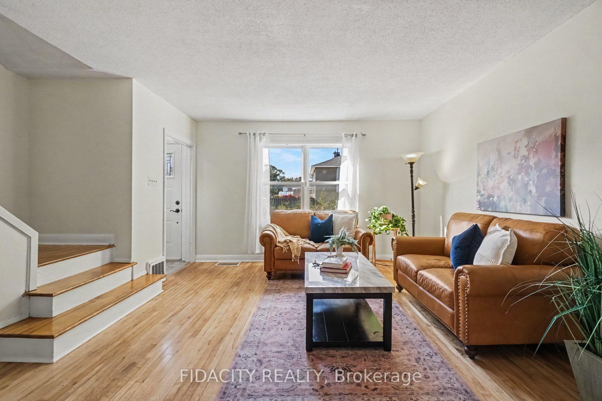 Photo 8 of 1047 Hollington Street, Ottawa, Carlington — HOMEH