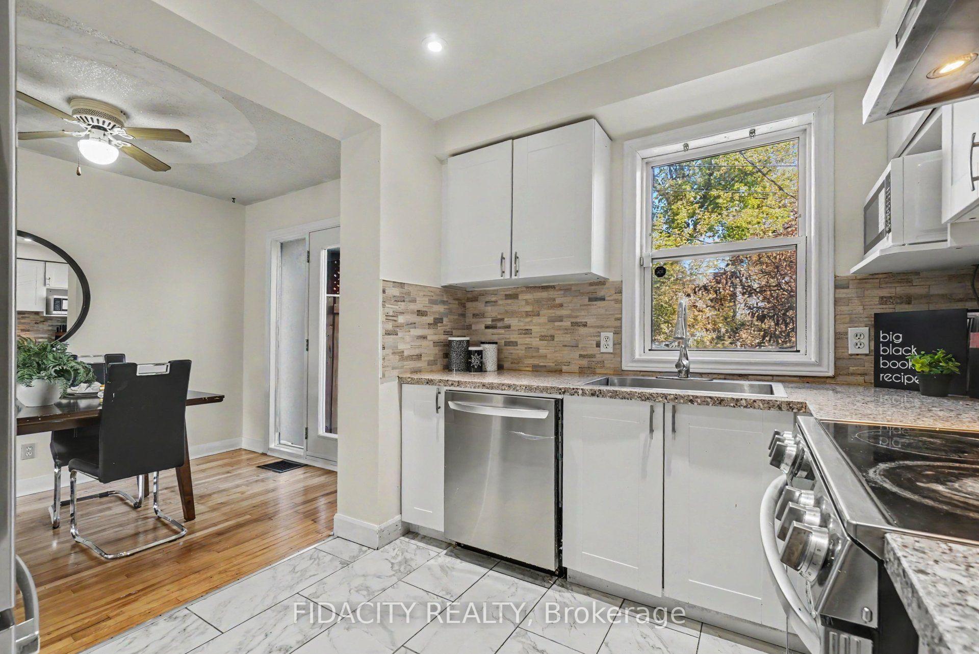 Photo 11 of 1047 Hollington Street, Ottawa, Carlington — HOMEH