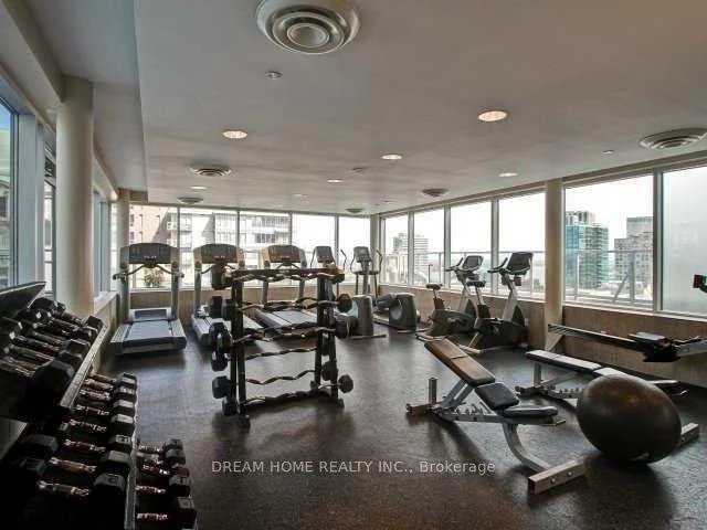 Photo 29 of Unit 918, 1 King Street W, Toronto, Bay Street Corridor — HOMEH