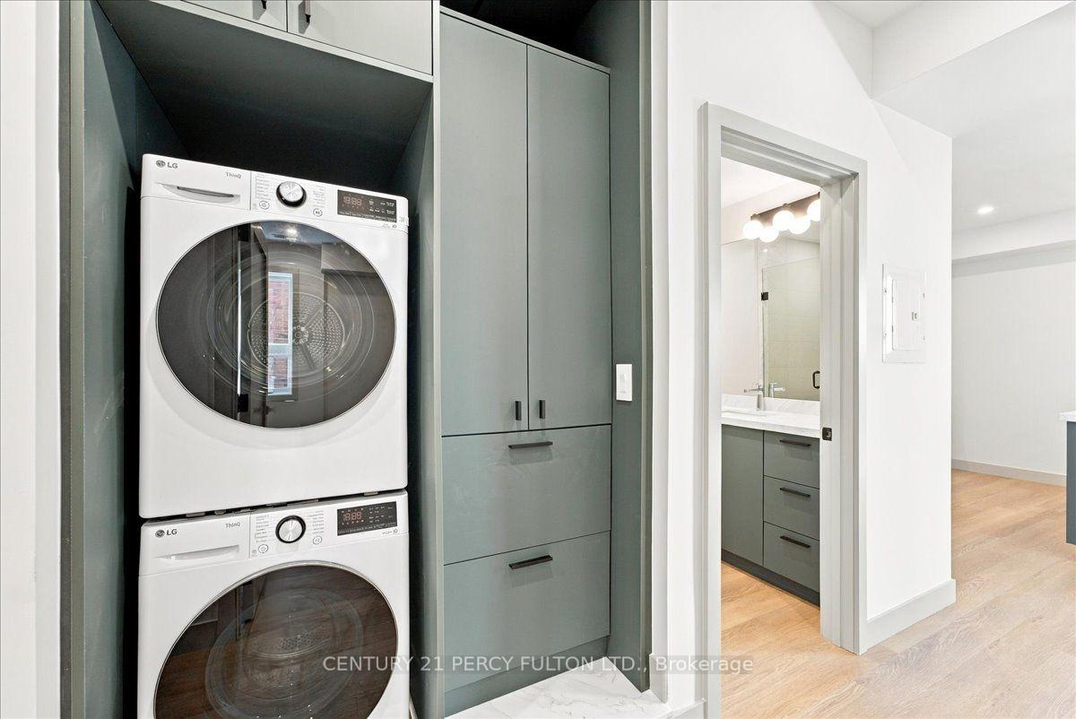 Photo 9 of Unit 2, 113 Hatherley Road, Toronto, Caledonia-Fairbank — HOMEH