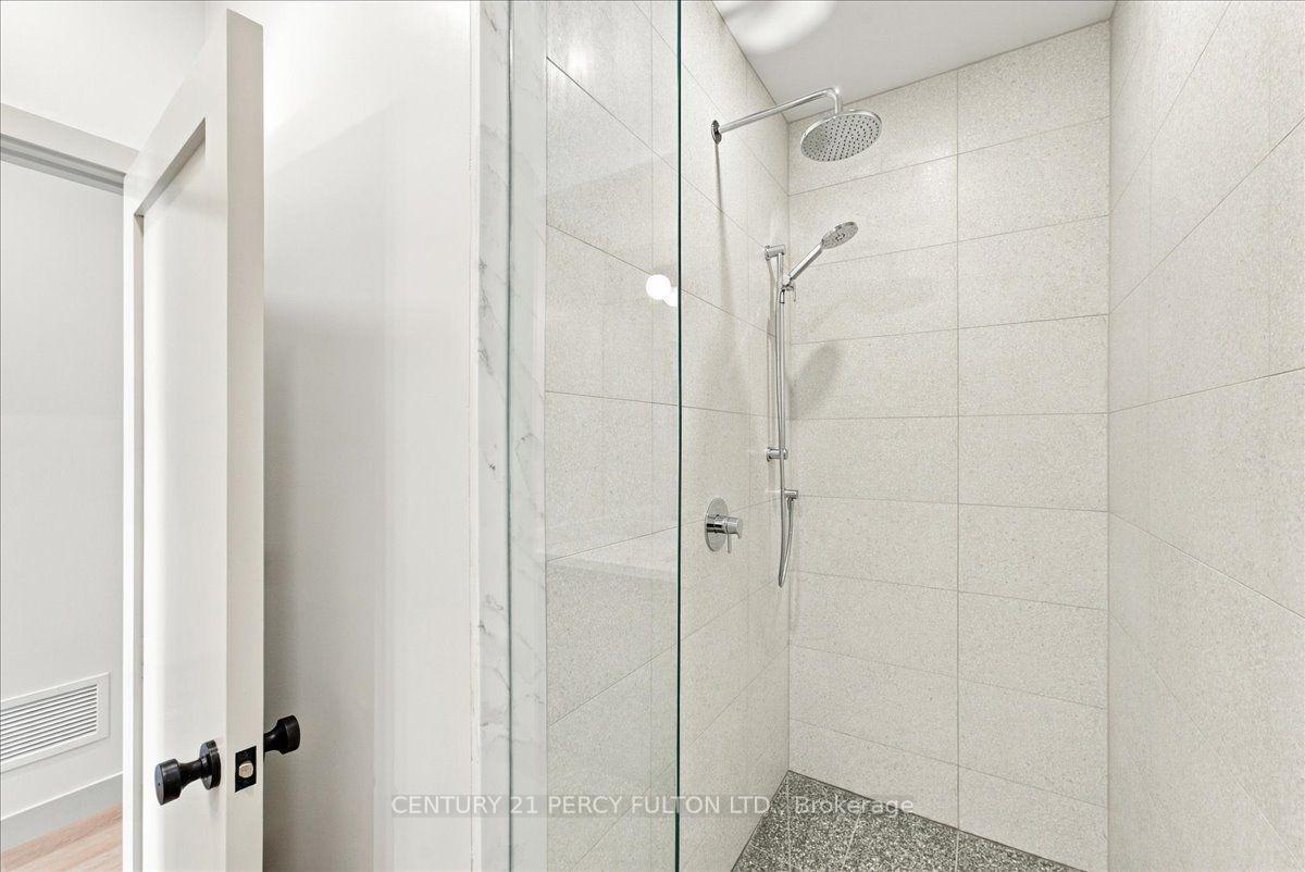 Photo 19 of Unit 2, 113 Hatherley Road, Toronto, Caledonia-Fairbank — HOMEH