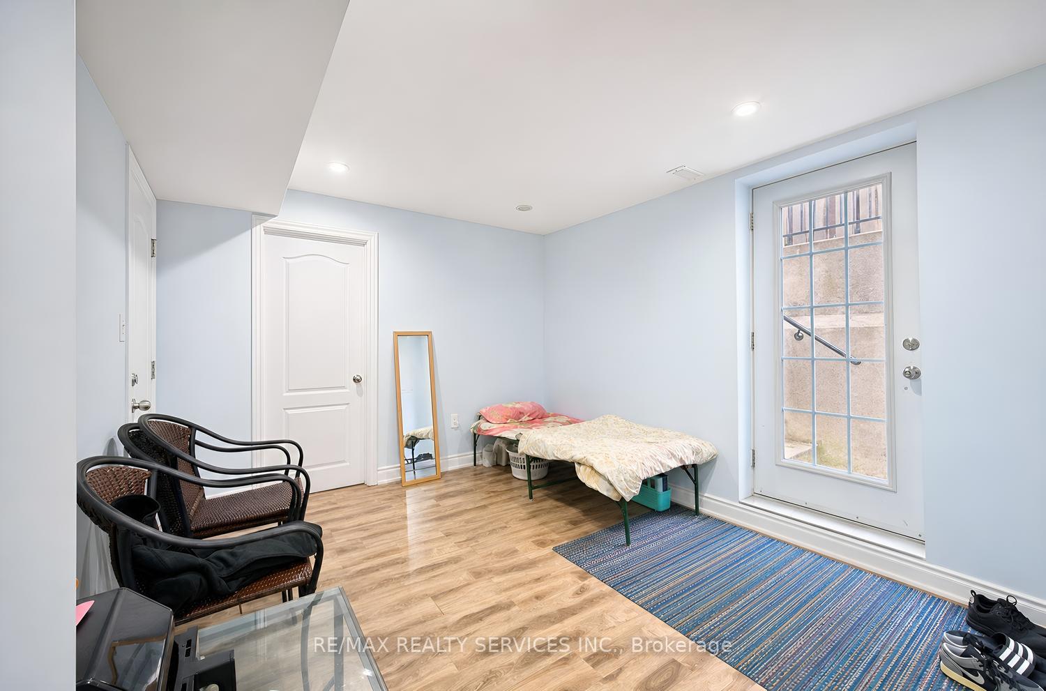 Photo 33 of 5 Nimrod Crescent W, Brampton, Westgate — HOMEH