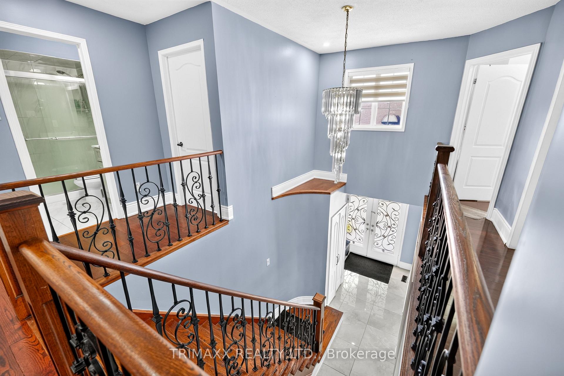 Photo 15 of 19 Leopard Gate, Brampton, Sandringham-Wellington — HOMEH