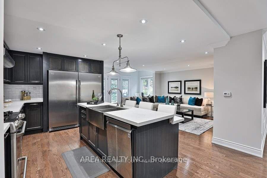 Photo 14 of 89 Ashbourne Drive, Etobicoke, Islington-City Centre West — HOMEH