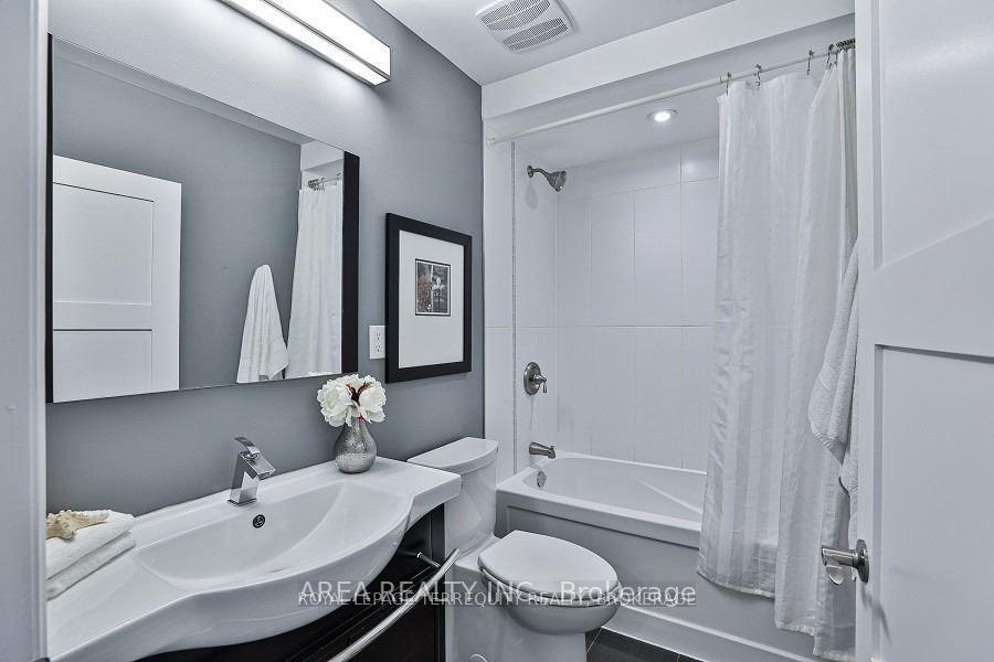 Photo 22 of 89 Ashbourne Drive, Etobicoke, Islington-City Centre West — HOMEH