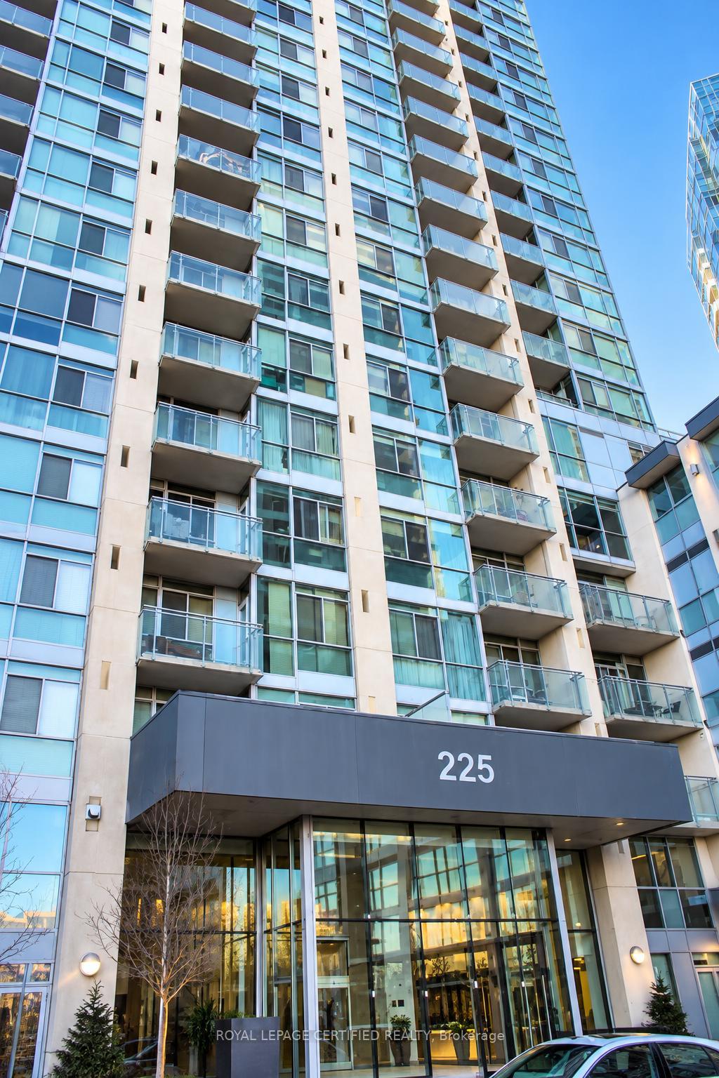 Photo 1 of Unit 3206, 225 Webb Drive, Mississauga, City Centre — HOMEH