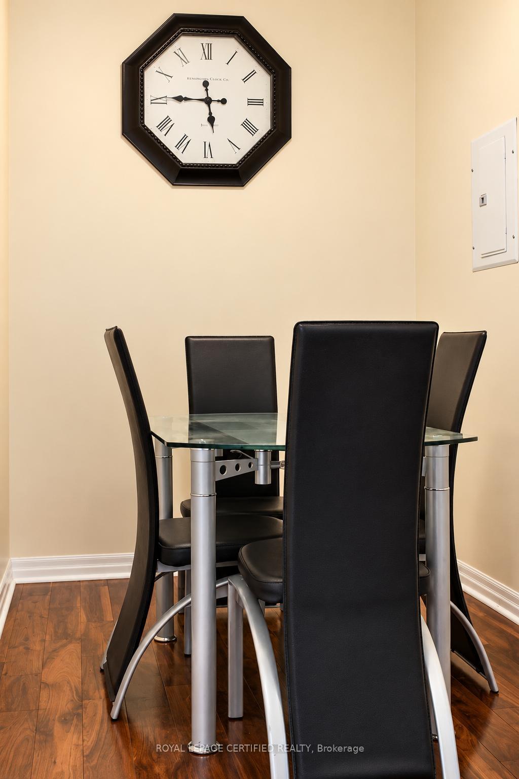 Photo 4 of Unit 3206, 225 Webb Drive, Mississauga, City Centre — HOMEH
