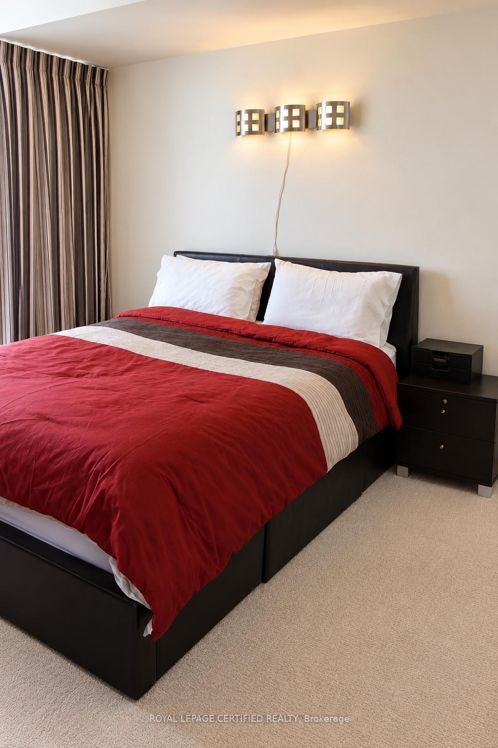 Photo 11 of Unit 3206, 225 Webb Drive, Mississauga, City Centre — HOMEH