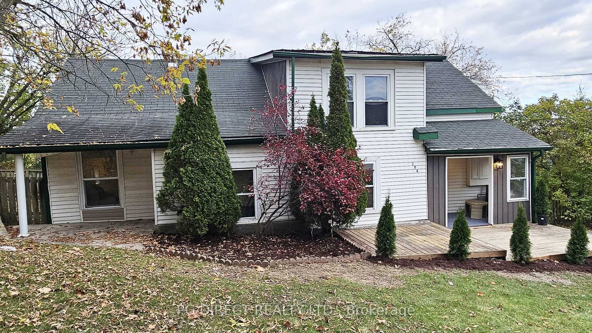 Photo 2 of 208 Victoria Avenue, Quinte West, Trenton Ward — HOMEH