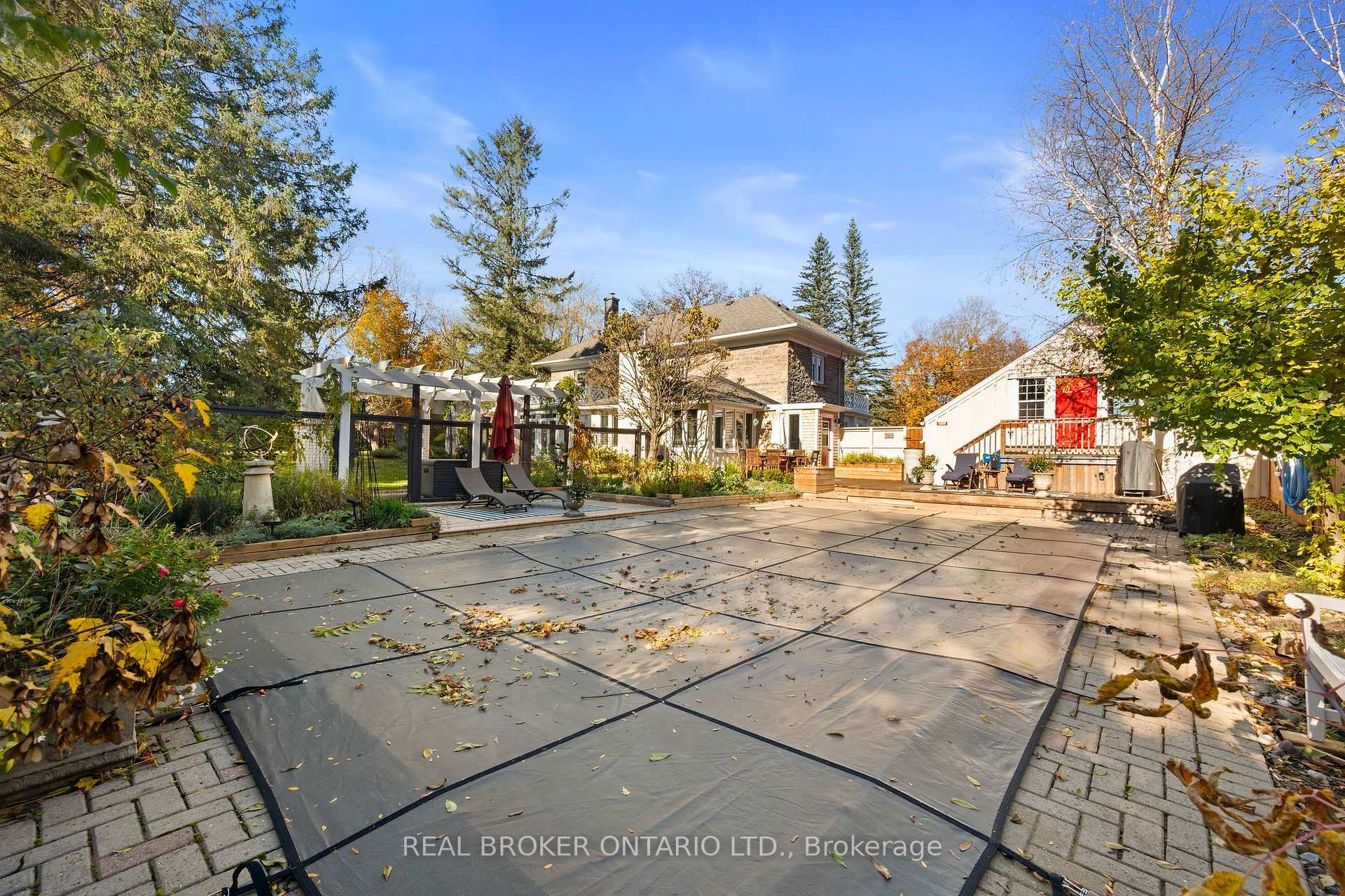 Photo 38 of 6 South Street, Edwardsburgh/Cardinal, Edwardsburgh/Cardinal Twp — HOMEH